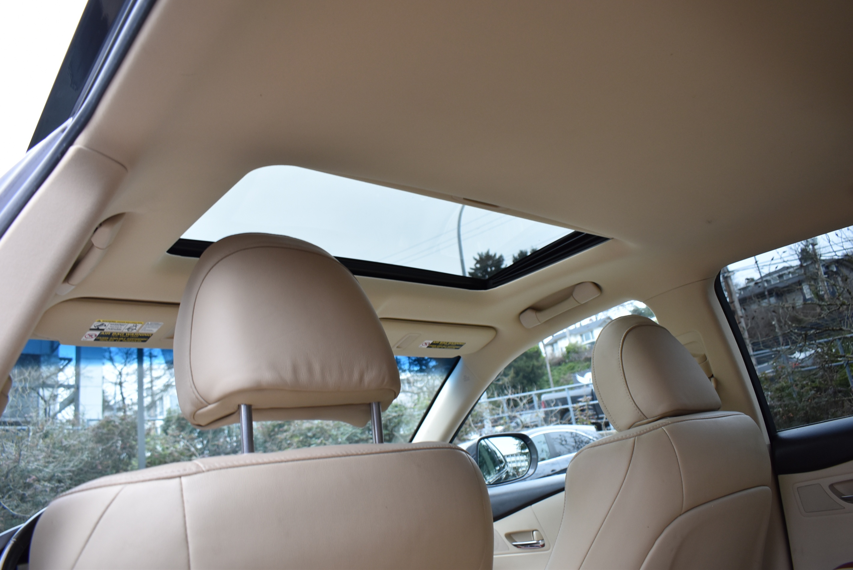 /driveonautoscanadaltd/2010-Lexus-RX350-1359278340111012.jpg