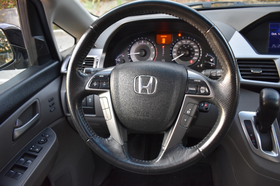 /driveonautoscanadaltd/2011-Honda-Odyssey-11905319138416637.jpg