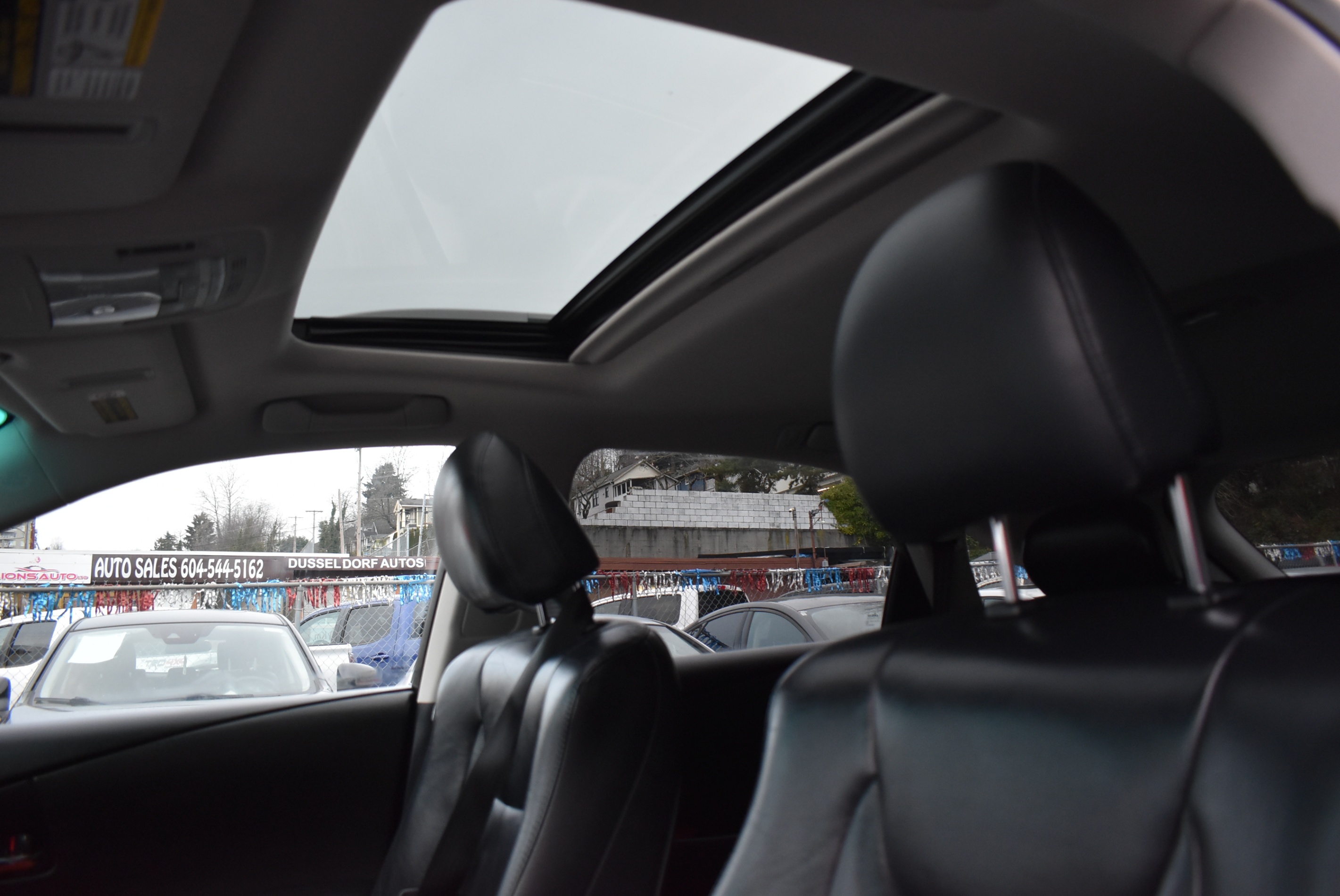 /driveonautoscanadaltd/2011-Lexus-RX350-273793666675195.jpg