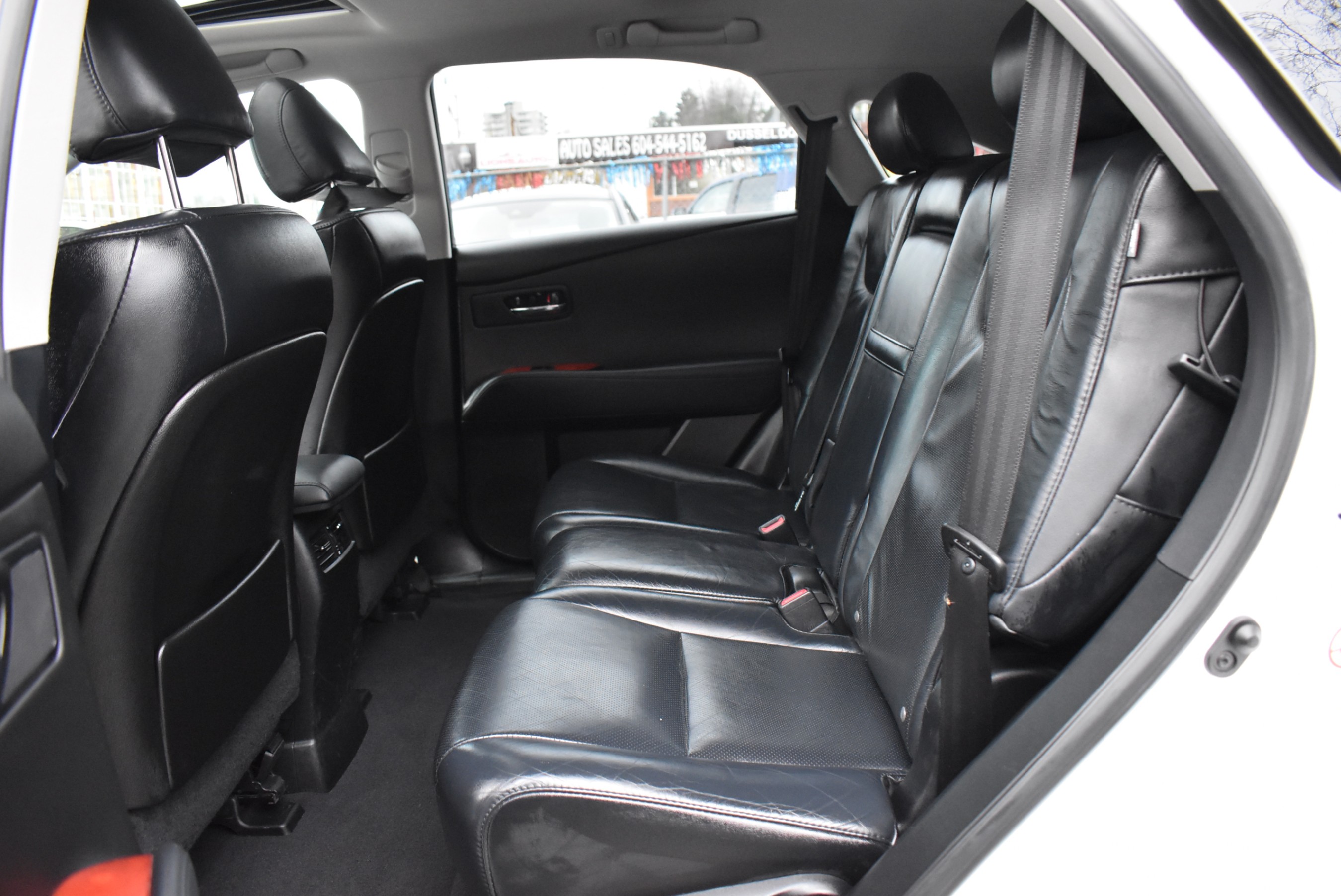 /driveonautoscanadaltd/2011-Lexus-RX350-5935405622191092.jpg
