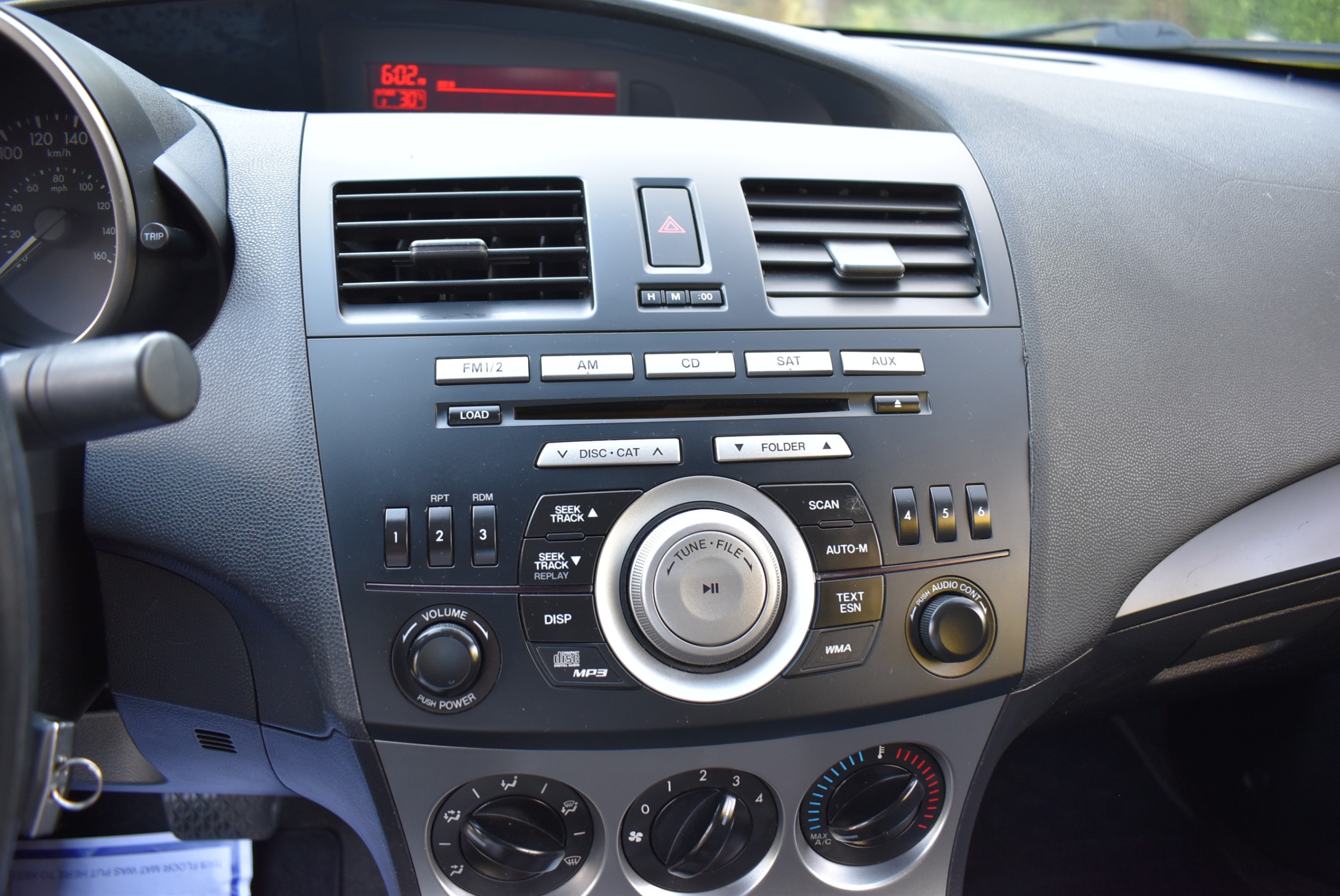 /driveonautoscanadaltd/2011-Mazda-Mazda3-6225504965565198.jpg