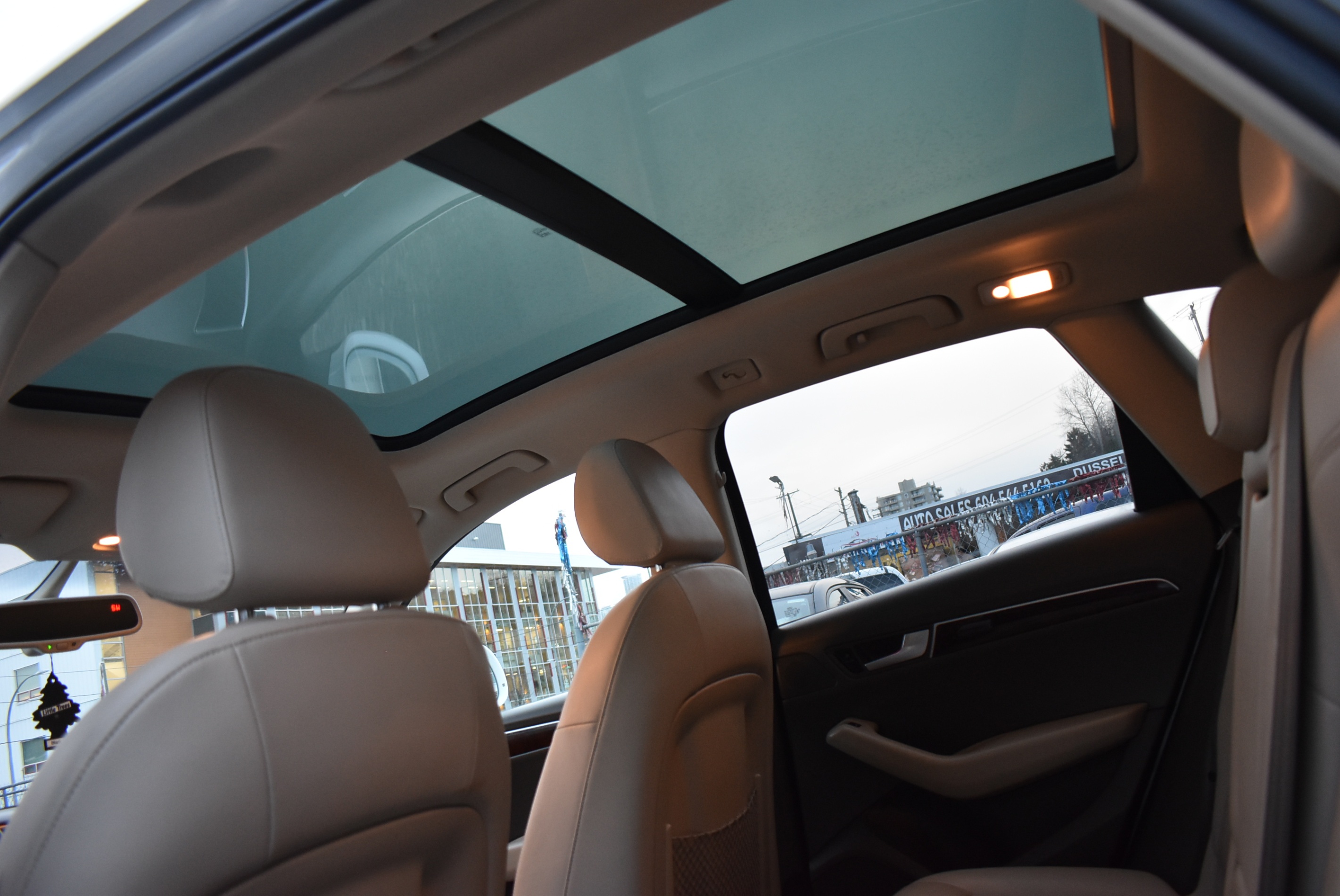 /driveonautoscanadaltd/2012-Audi-Q5-3449858174450151.jpg