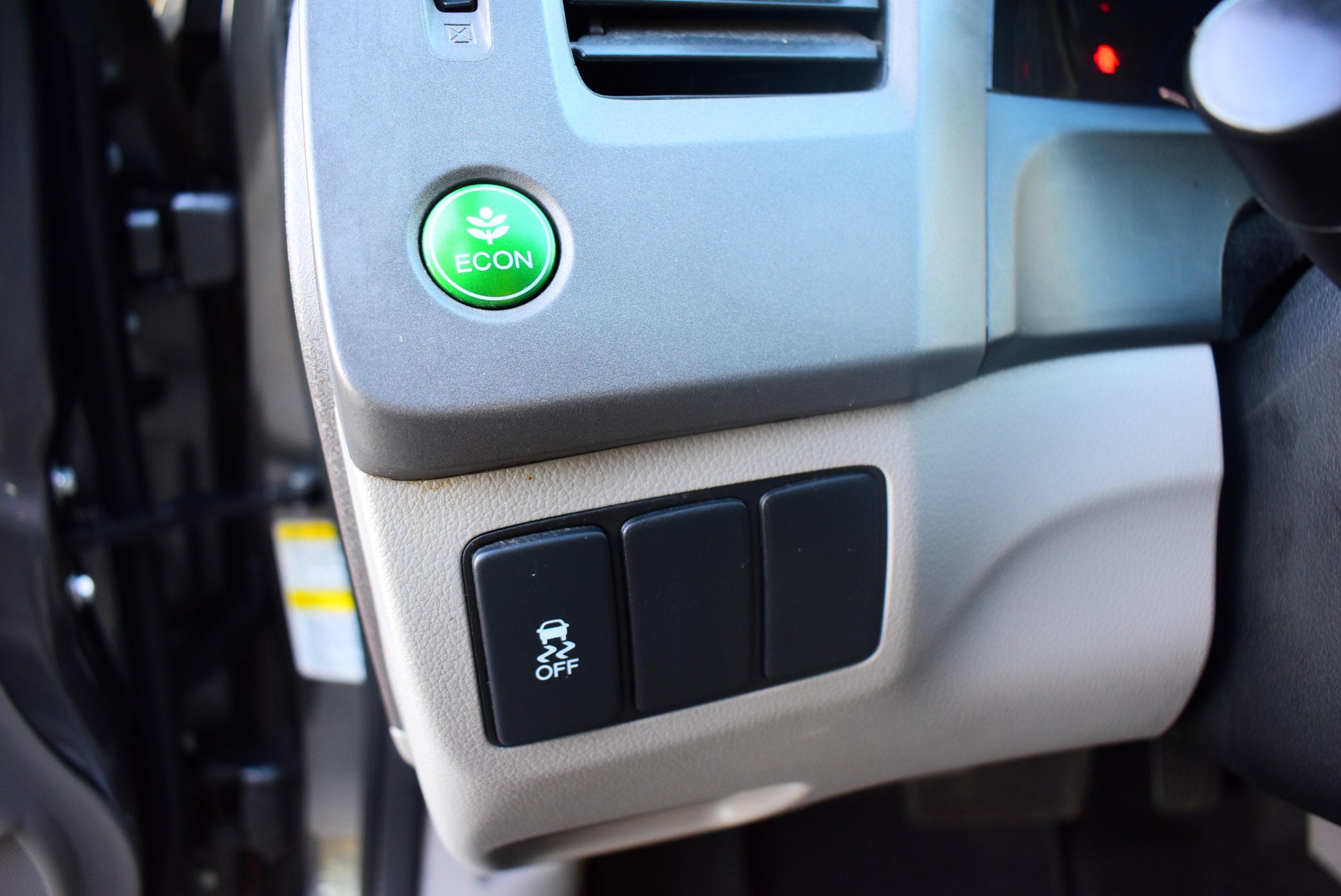 /driveonautoscanadaltd/2012-Honda-CivicSedan-46813415508428613.jpg