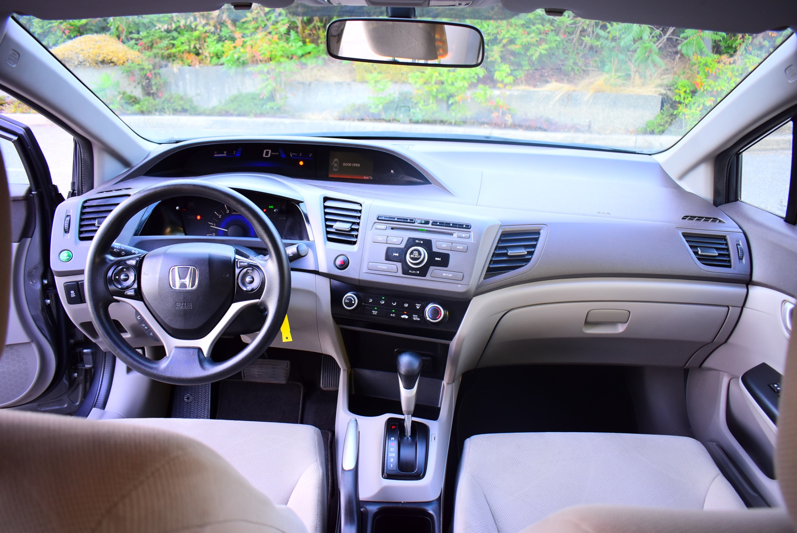 /driveonautoscanadaltd/2012-Honda-CivicSedan-6588996633406363.jpg
