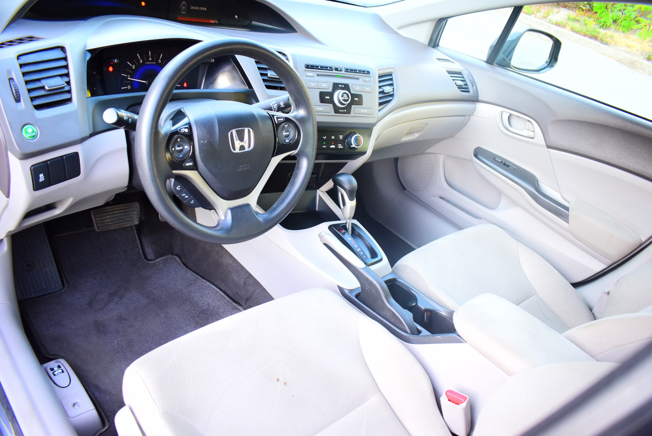 /driveonautoscanadaltd/2012-Honda-CivicSedan-7735663610710264.jpg