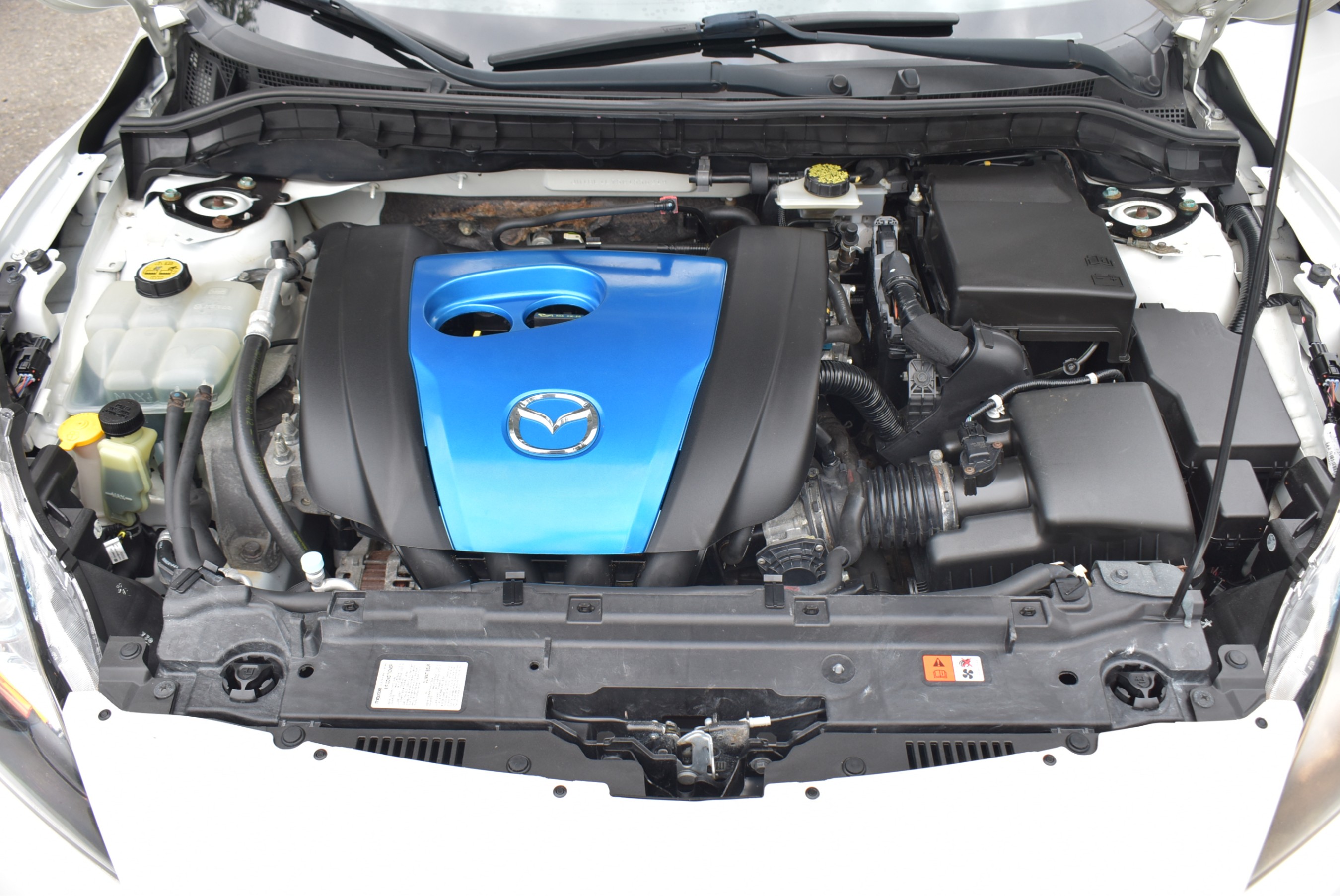 /driveonautoscanadaltd/2012-Mazda-Mazda3-3430697537217142.jpg