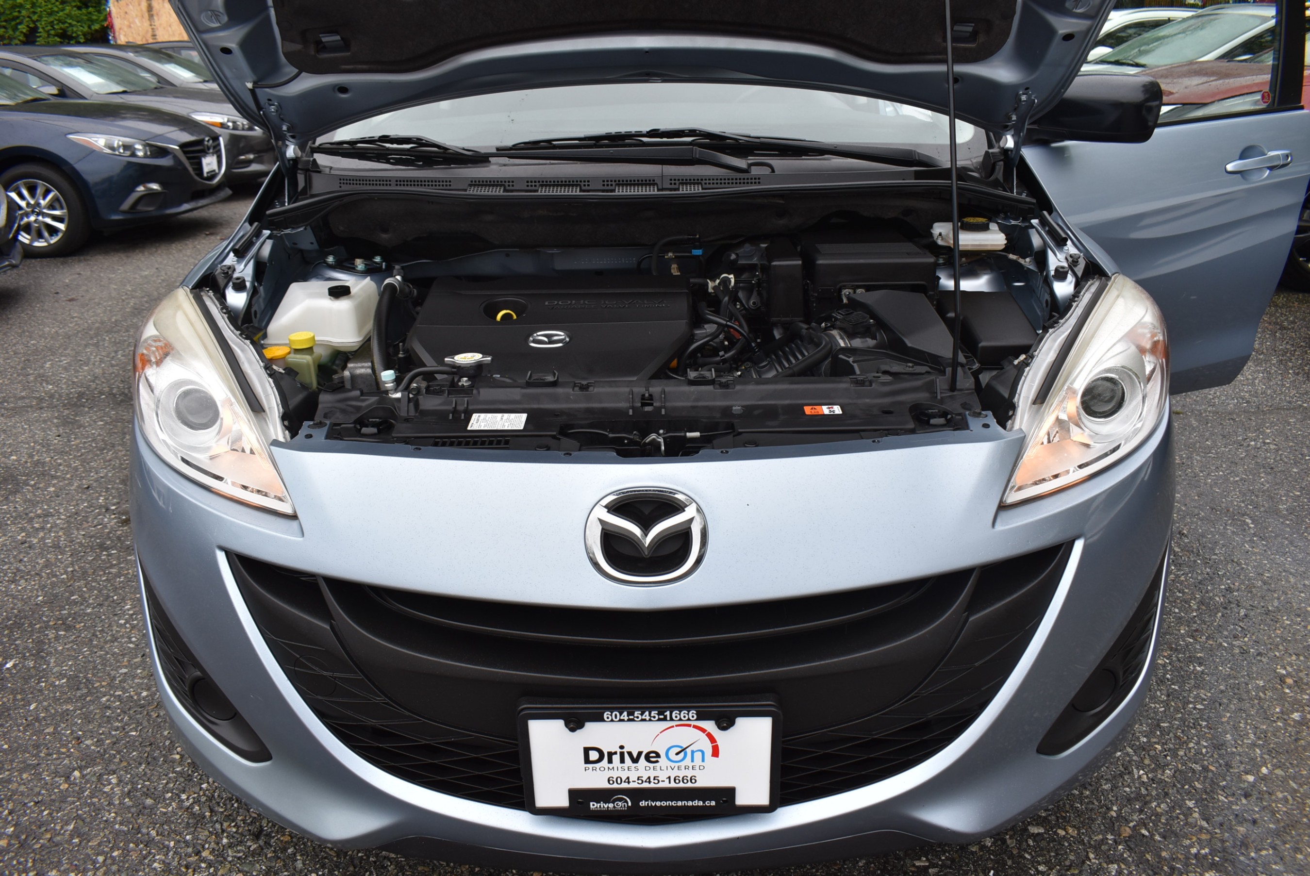 /driveonautoscanadaltd/2012-Mazda-Mazda5-13089137394984074.jpg