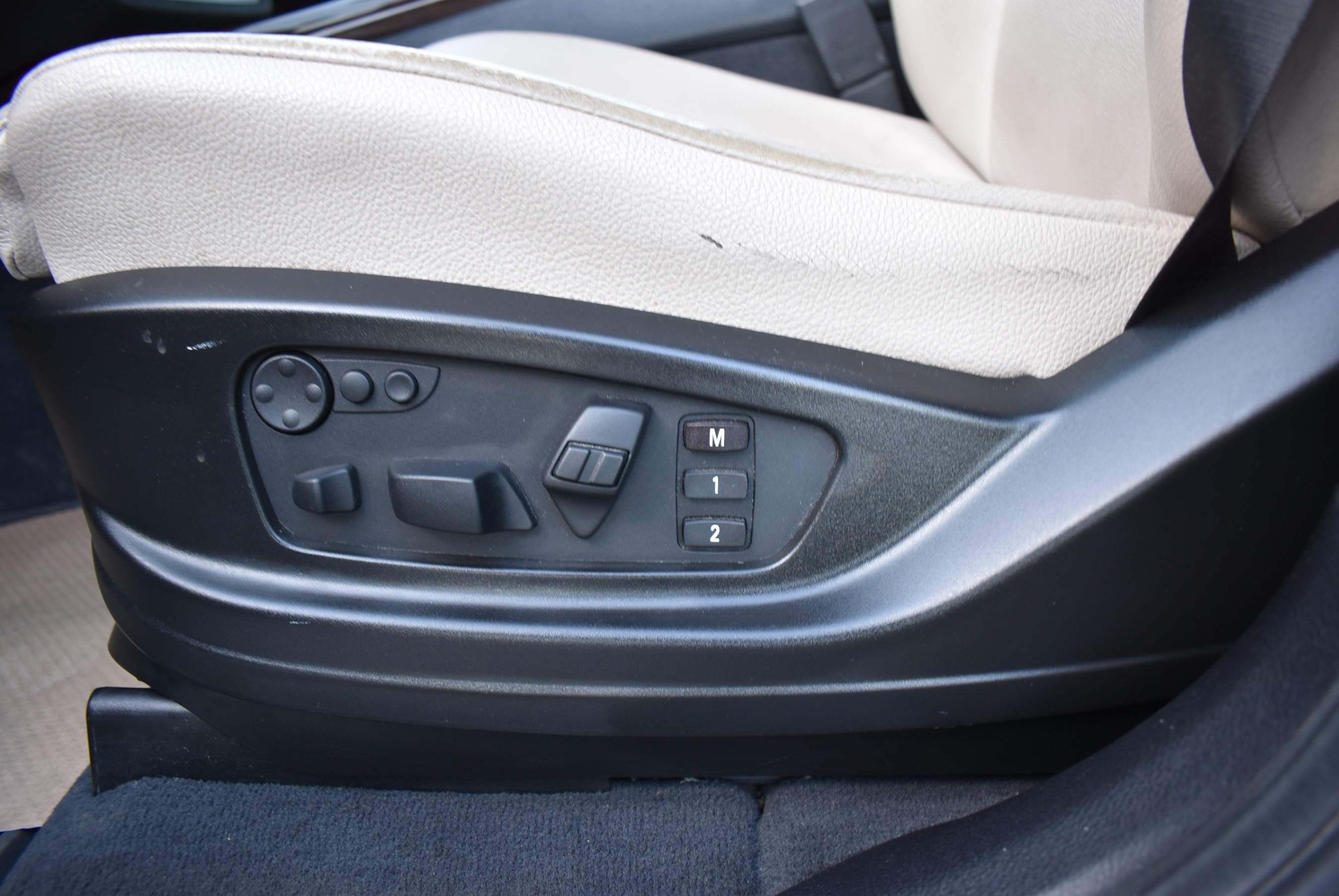 /driveonautoscanadaltd/2013-BMW-X5-5192894438383091.jpg