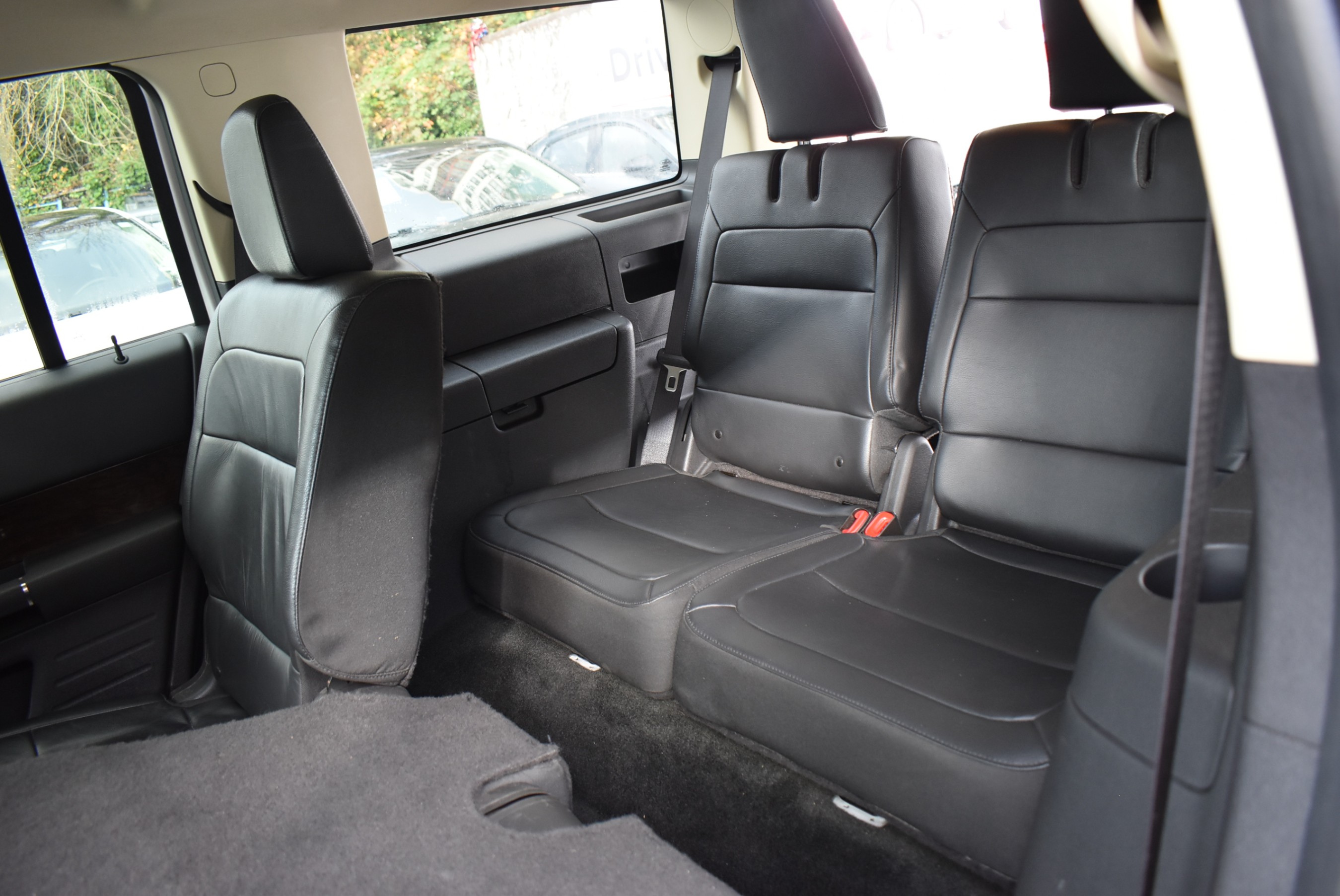 /driveonautoscanadaltd/2013-Ford-Flex-05757704738392411.jpg