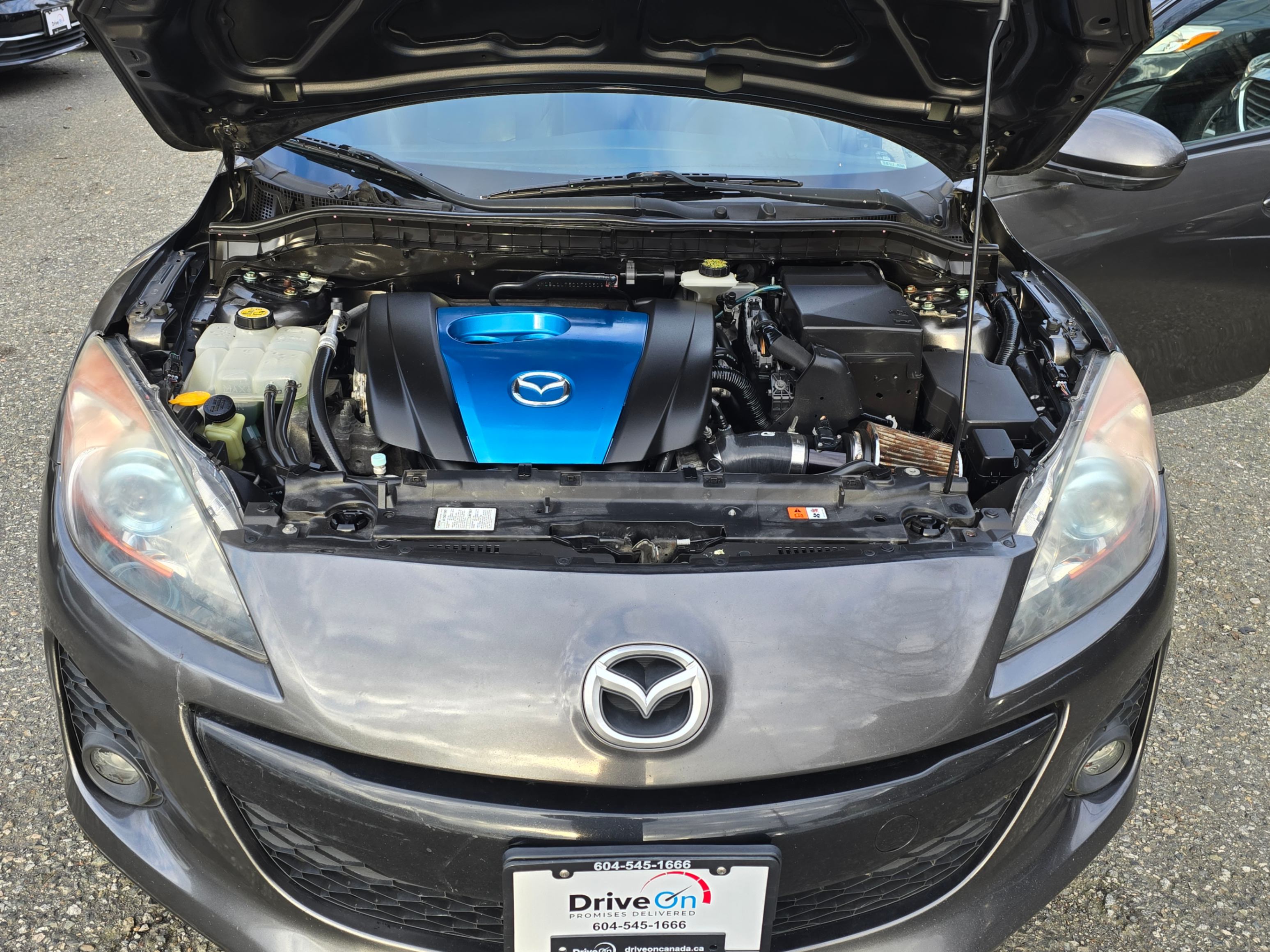 /driveonautoscanadaltd/2013-Mazda-Mazda3-057477342627601624.jpg