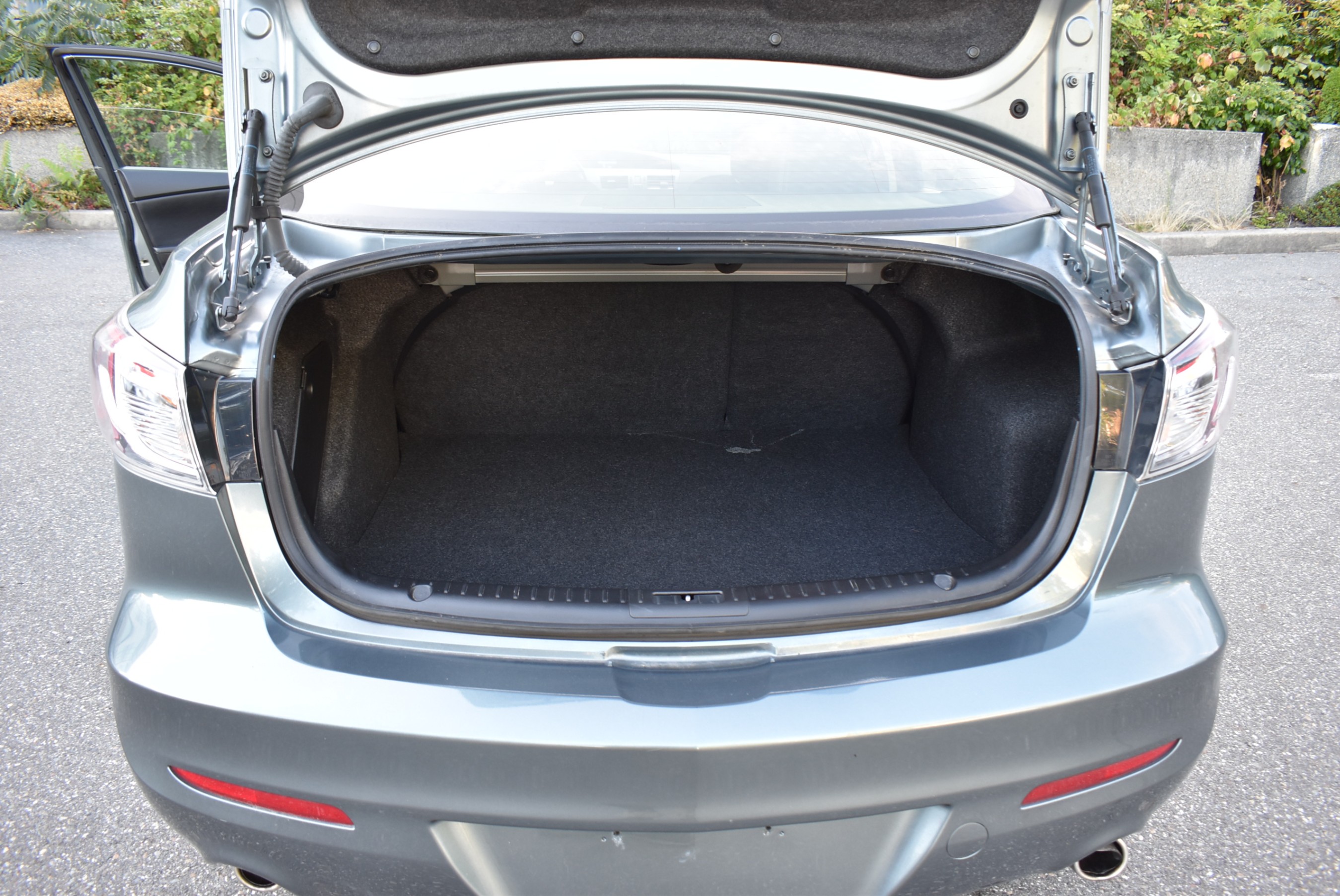 /driveonautoscanadaltd/2013-Mazda-Mazda3-06311794162988171.jpg