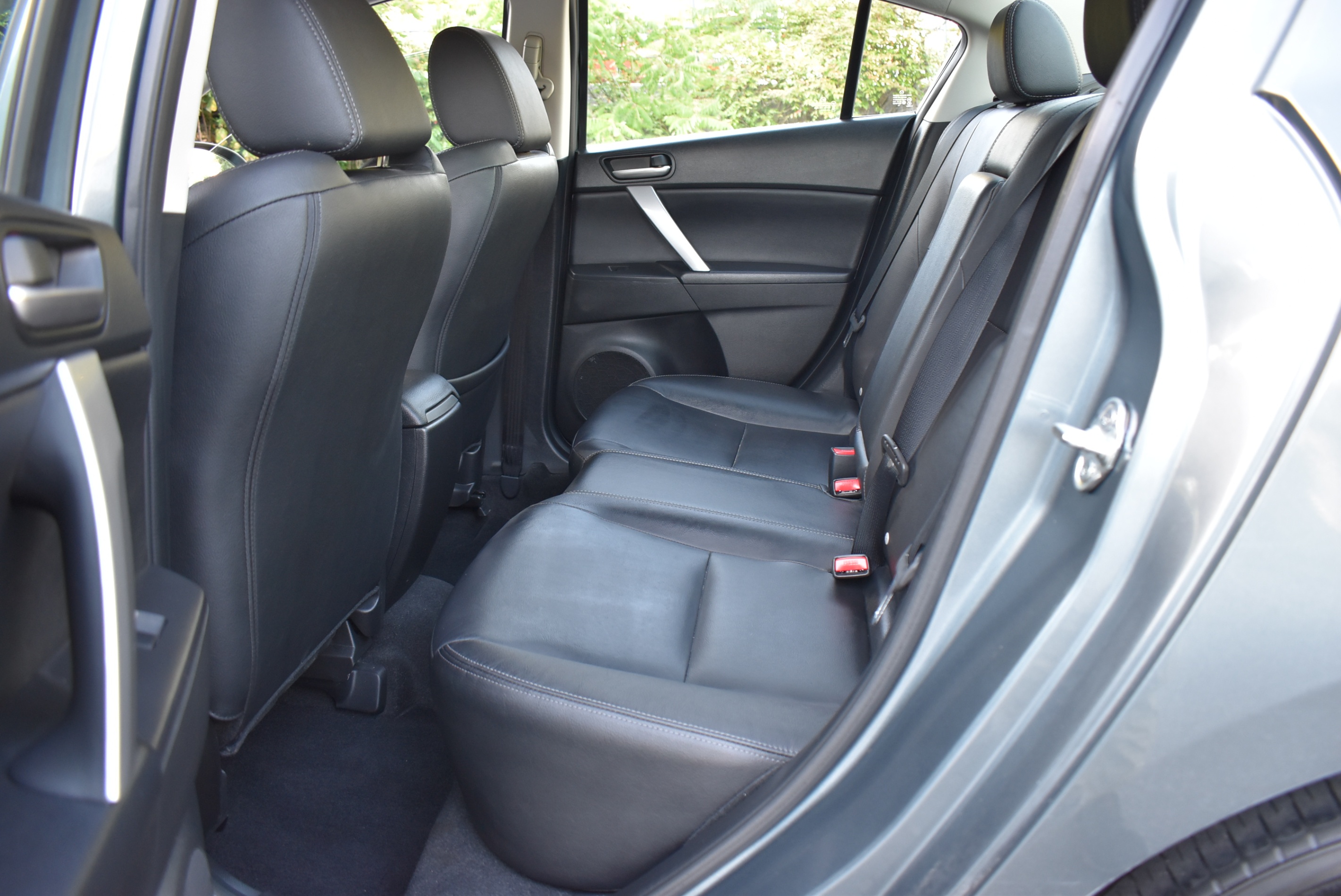 /driveonautoscanadaltd/2013-Mazda-Mazda3-6252893210246346.jpg