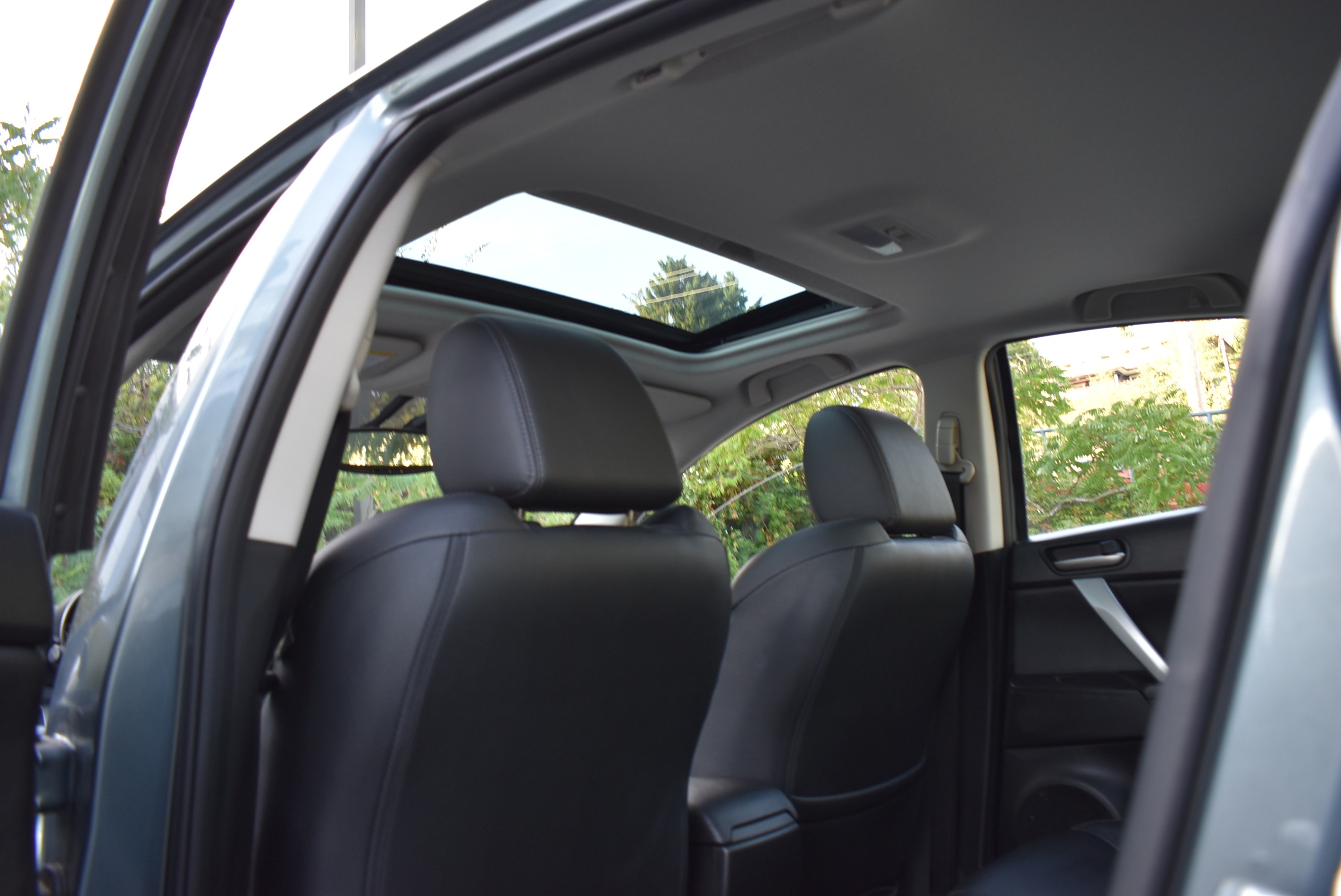 /driveonautoscanadaltd/2013-Mazda-Mazda3-7487510115757625.jpg