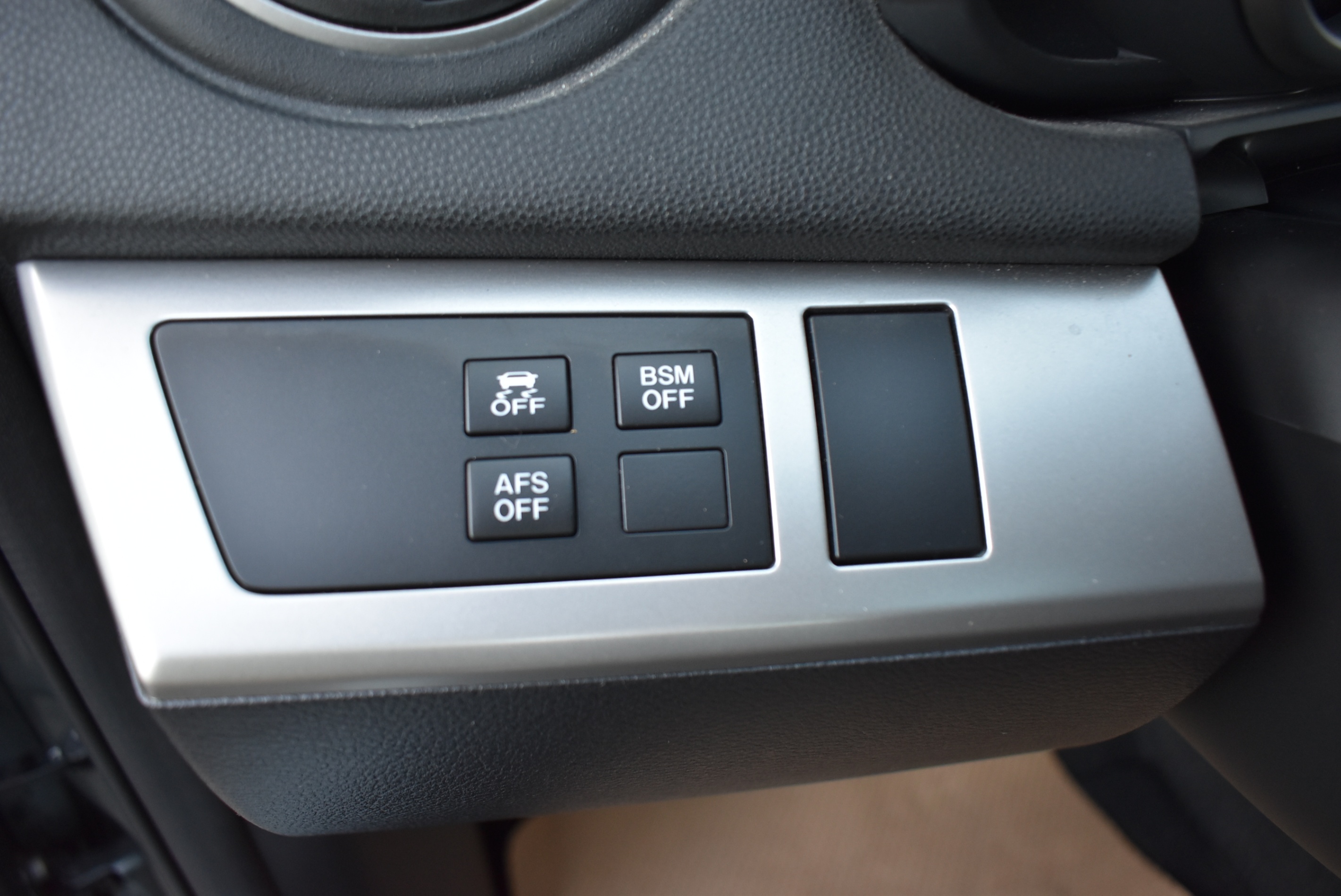 /driveonautoscanadaltd/2013-Mazda-Mazda3-8882590999645363.jpg