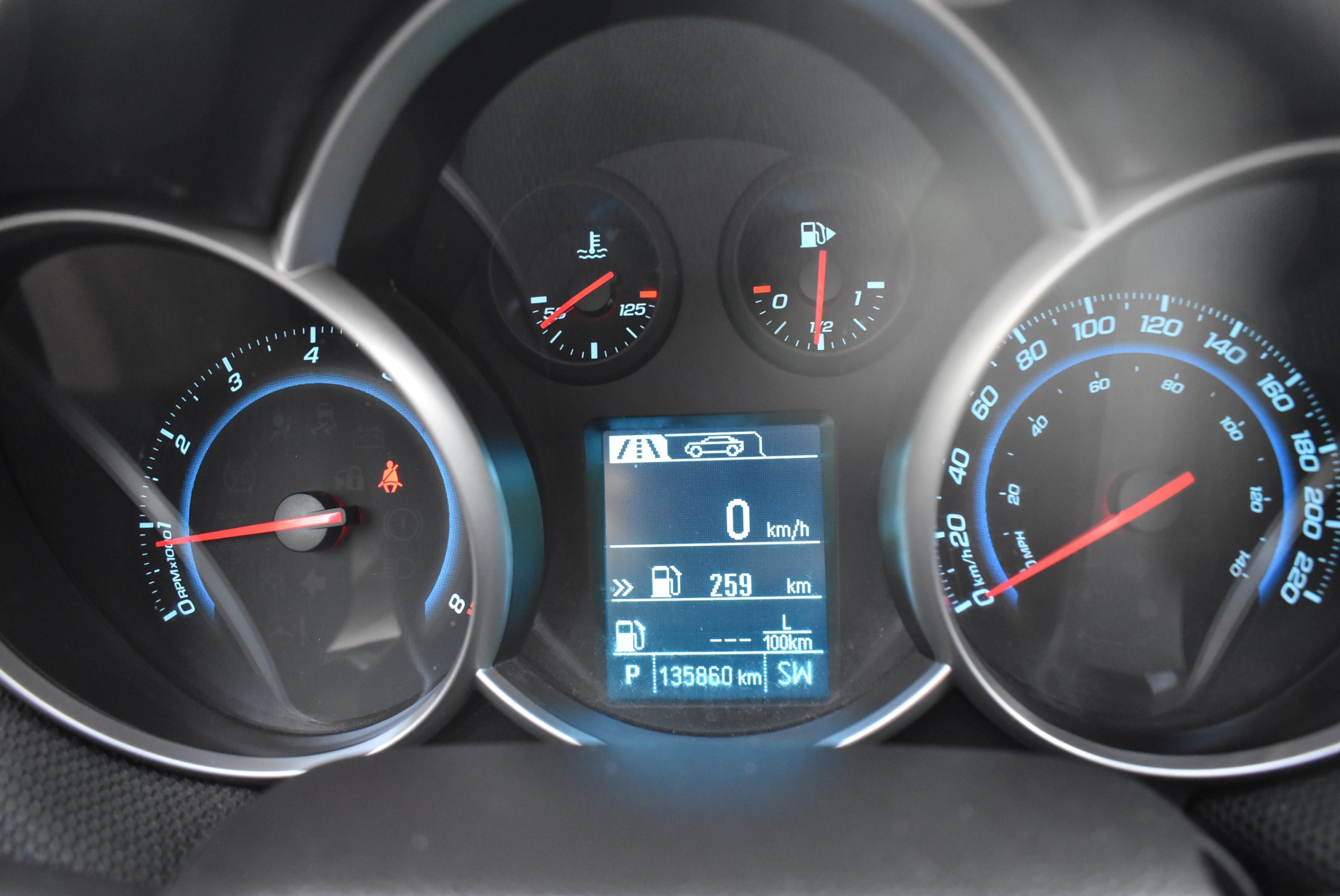/driveonautoscanadaltd/2014-Chevrolet-Cruze-7972240039036058.jpg