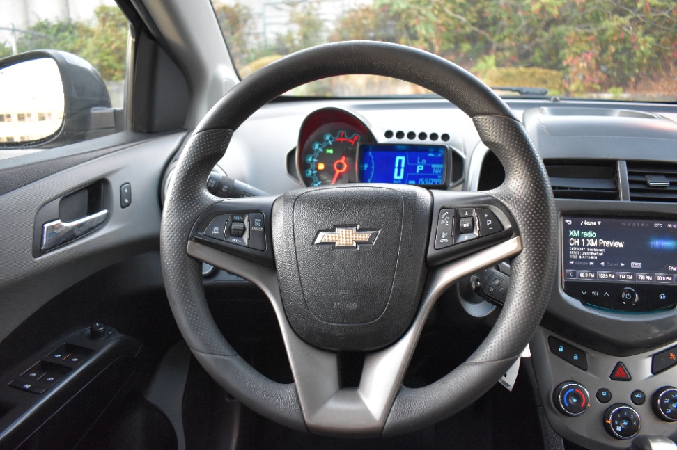 /driveonautoscanadaltd/2014-Chevrolet-Sonic-021847627565172223.jpg