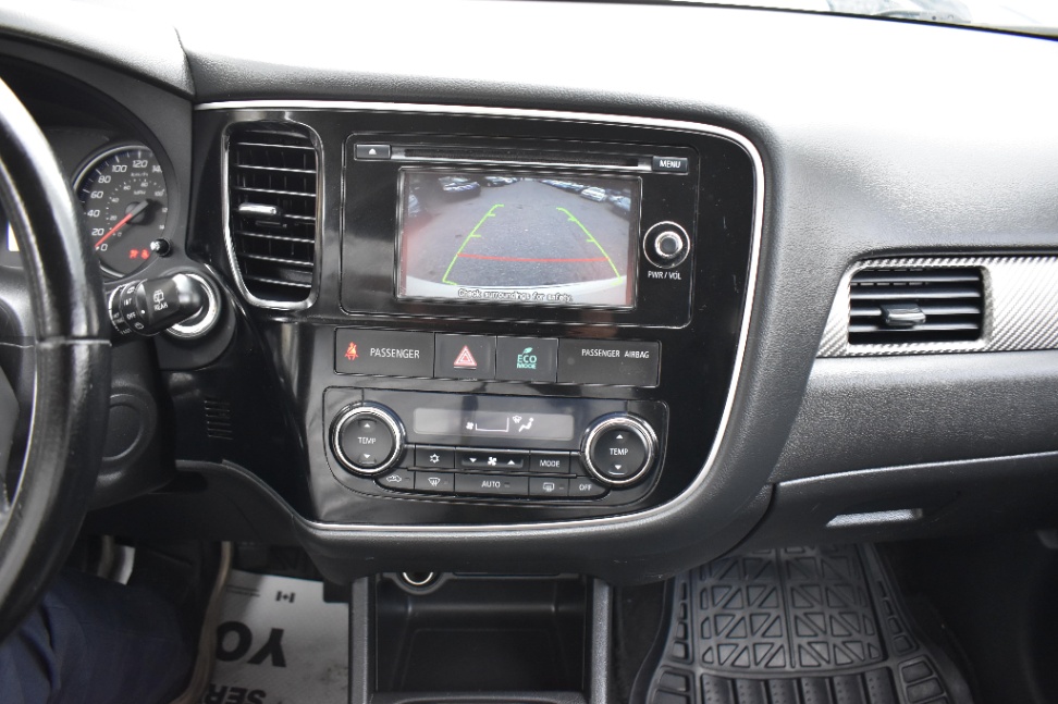 /driveonautoscanadaltd/2014-Mitsubishi-Outlander-09890131834359339.jpg