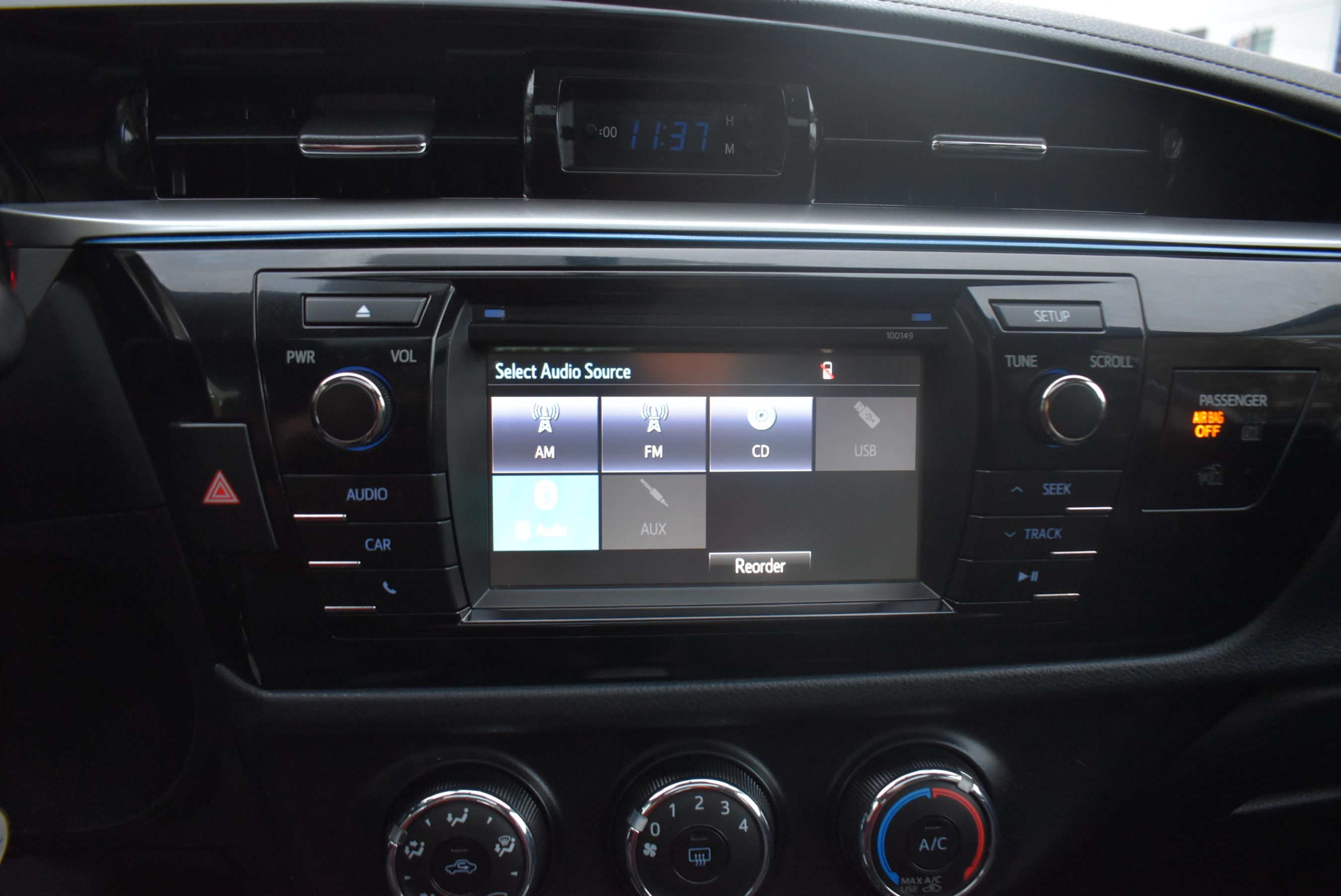 /driveonautoscanadaltd/2014-Toyota-Corolla-40046056560710963.jpg
