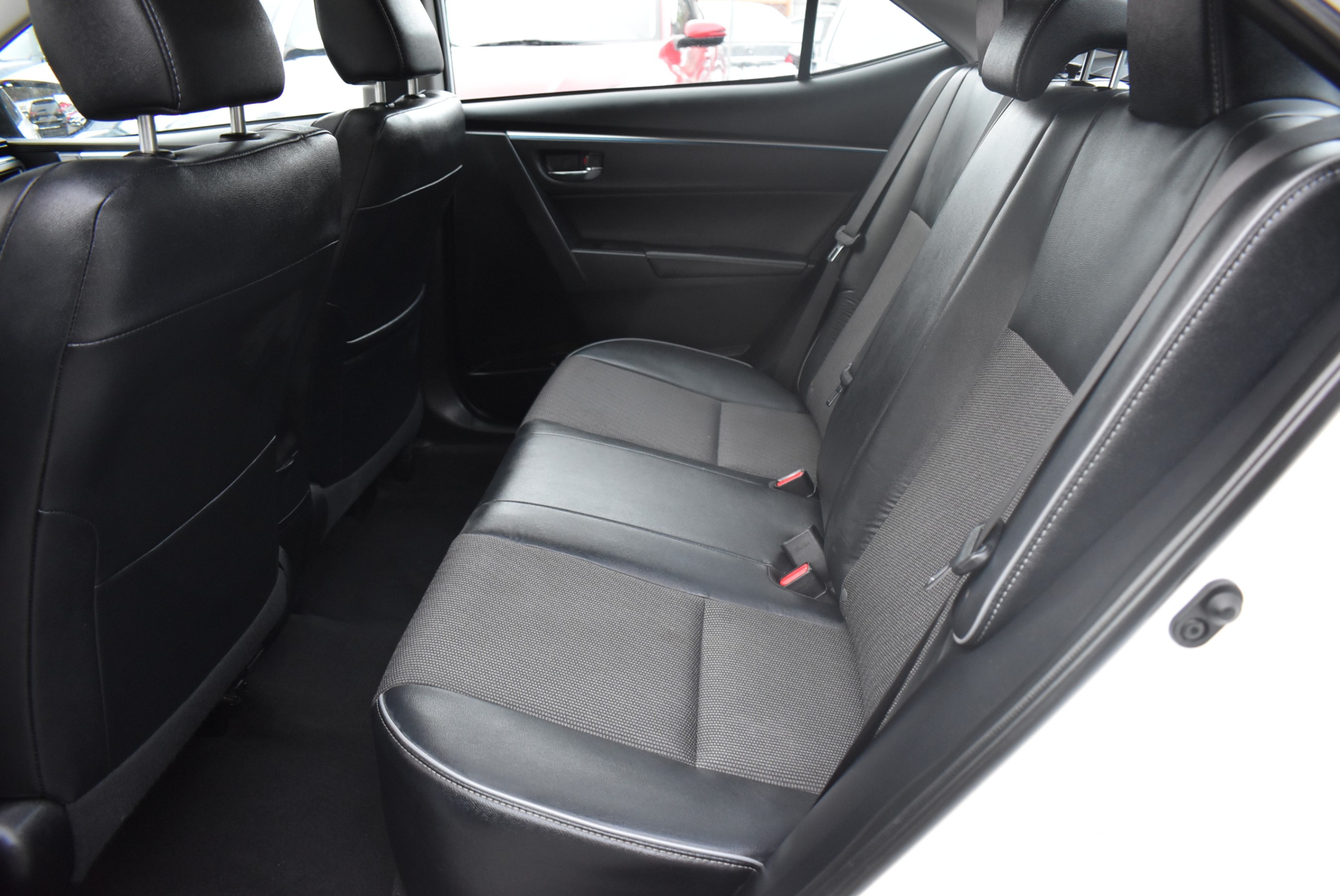 /driveonautoscanadaltd/2014-Toyota-Corolla-465756153525249.jpg