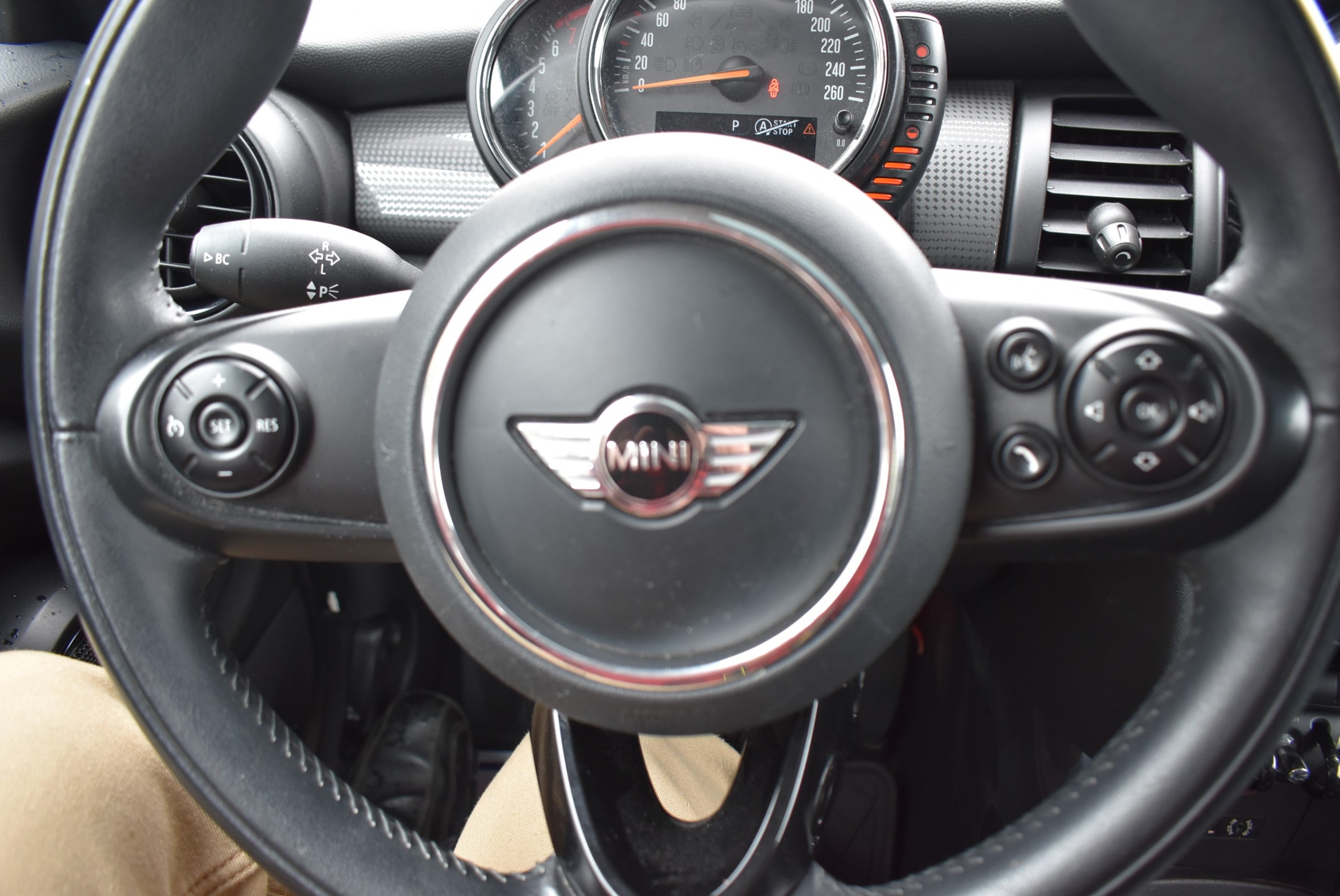 /driveonautoscanadaltd/2015-MINI-CooperHardtop-8395158939524097.jpg