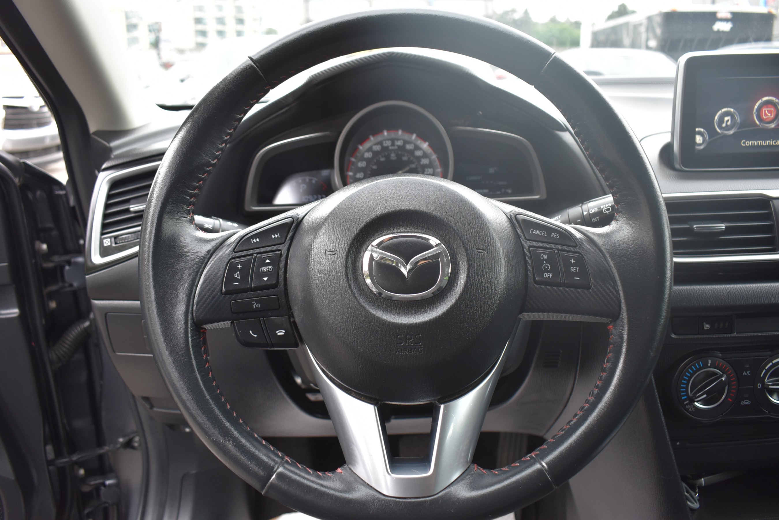 /driveonautoscanadaltd/2015-Mazda-Mazda3-3479323396221514.jpg