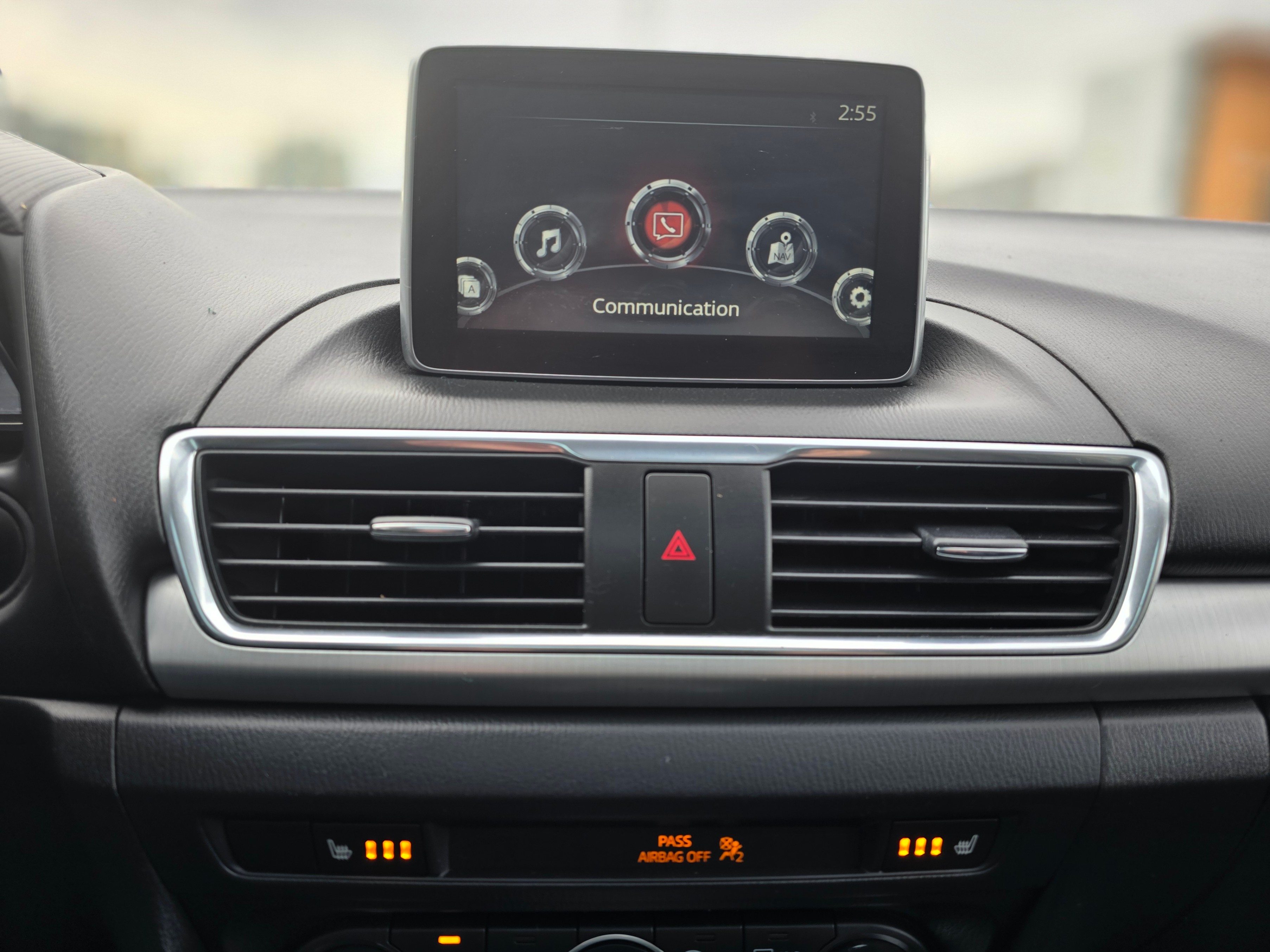 /driveonautoscanadaltd/2015-Mazda-Mazda3-5351653765129252.jpg