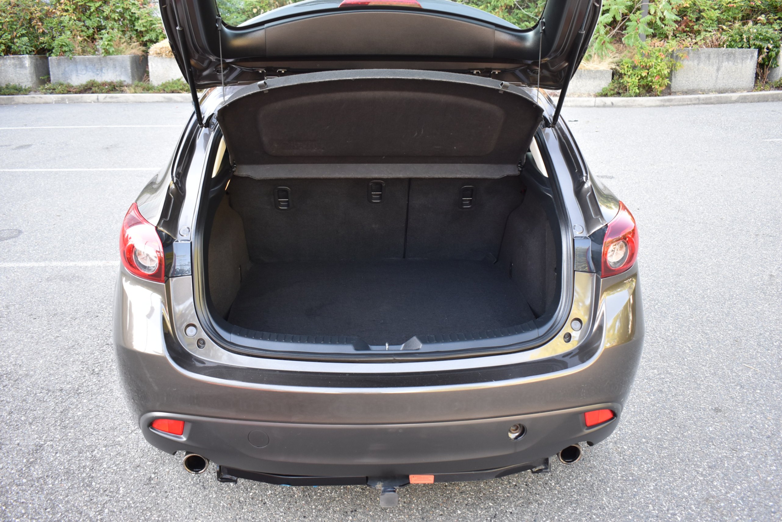 /driveonautoscanadaltd/2015-Mazda-Mazda3-9349614307316703.jpg