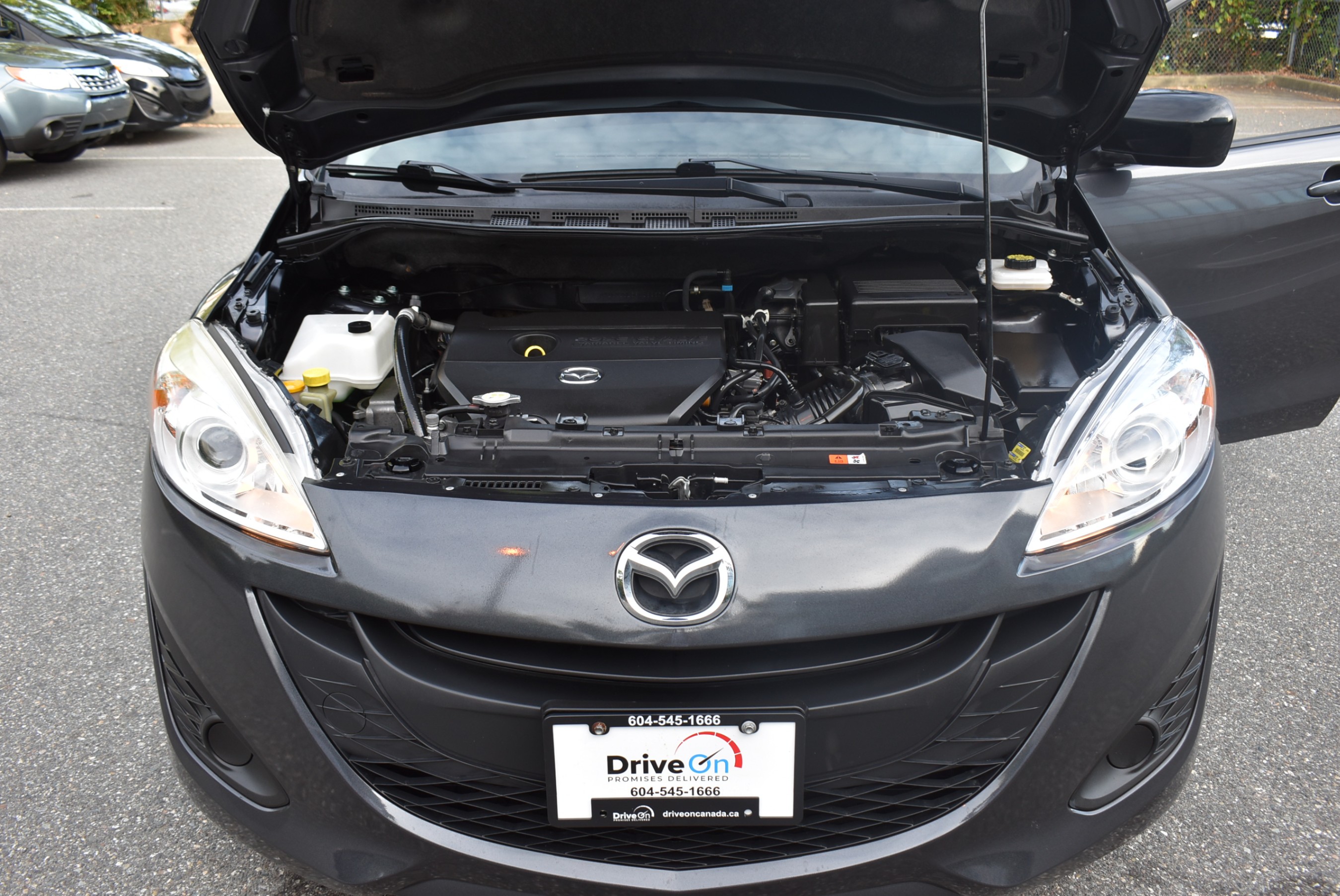 /driveonautoscanadaltd/2015-Mazda-Mazda5-13899160975032632.jpg