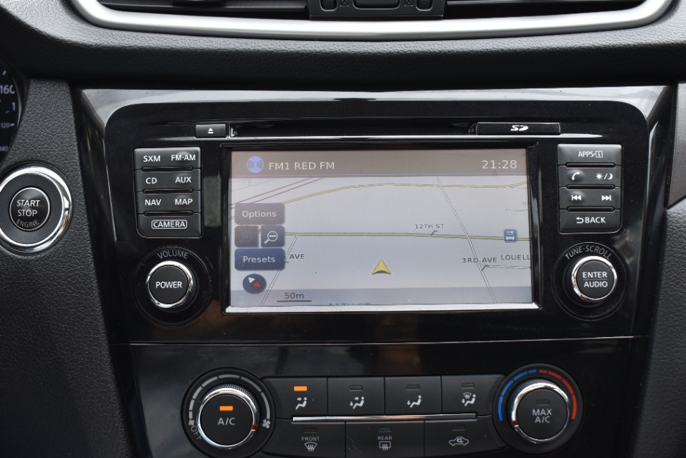 /driveonautoscanadaltd/2015-Nissan-Rogue-01396766347025613.jpg