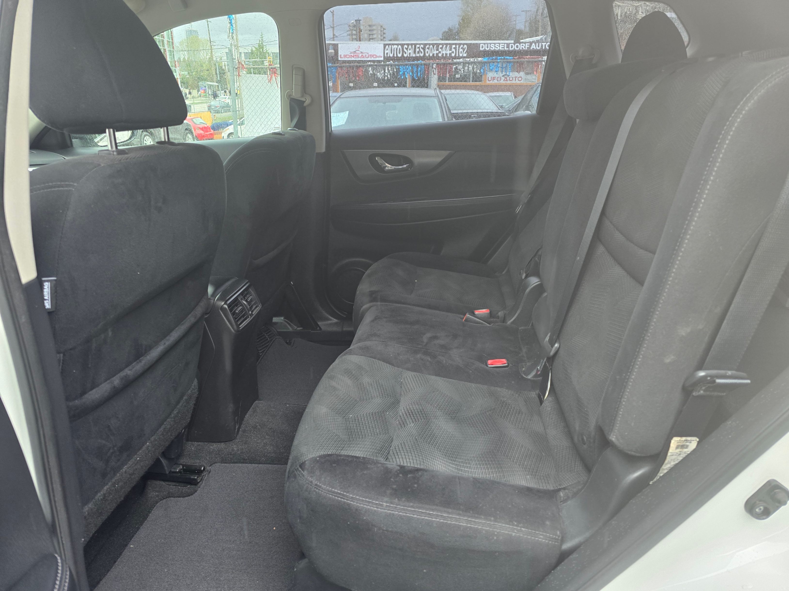 /driveonautoscanadaltd/2015-Nissan-Rogue-023166692498383767.jpg