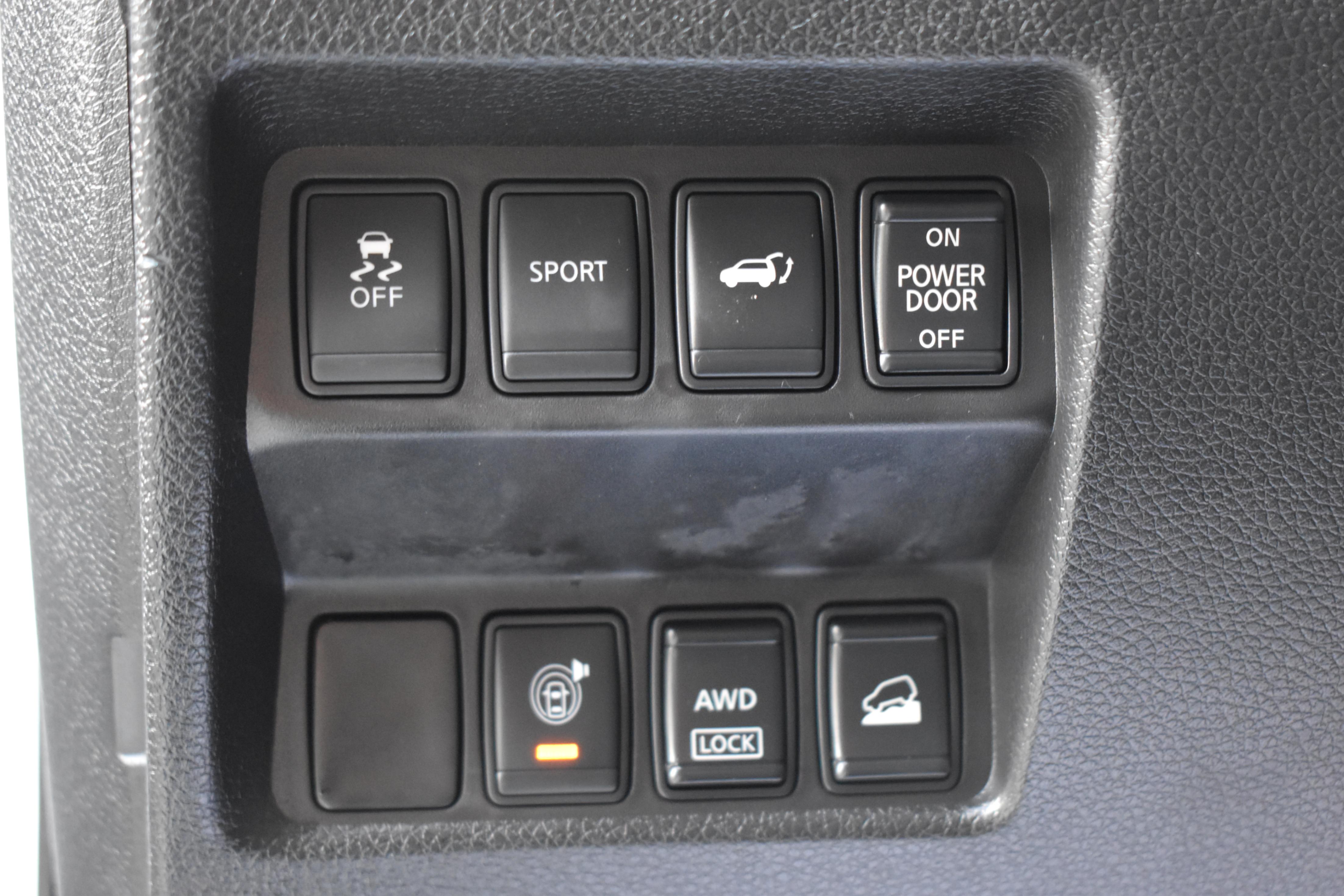 /driveonautoscanadaltd/2015-Nissan-Rogue-30000103148284585.jpg