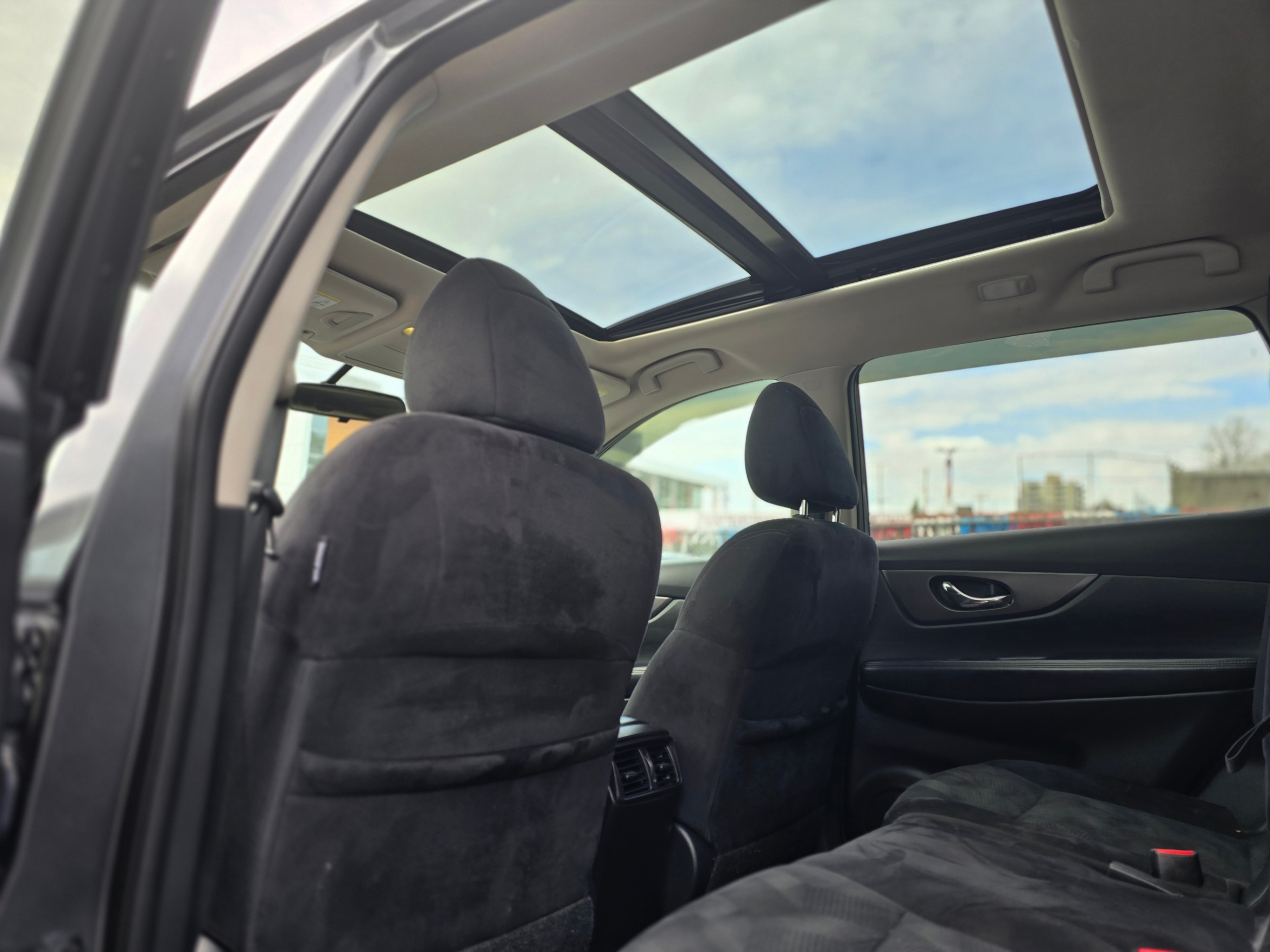 /driveonautoscanadaltd/2015-Nissan-Rogue-6919848104866442.jpg