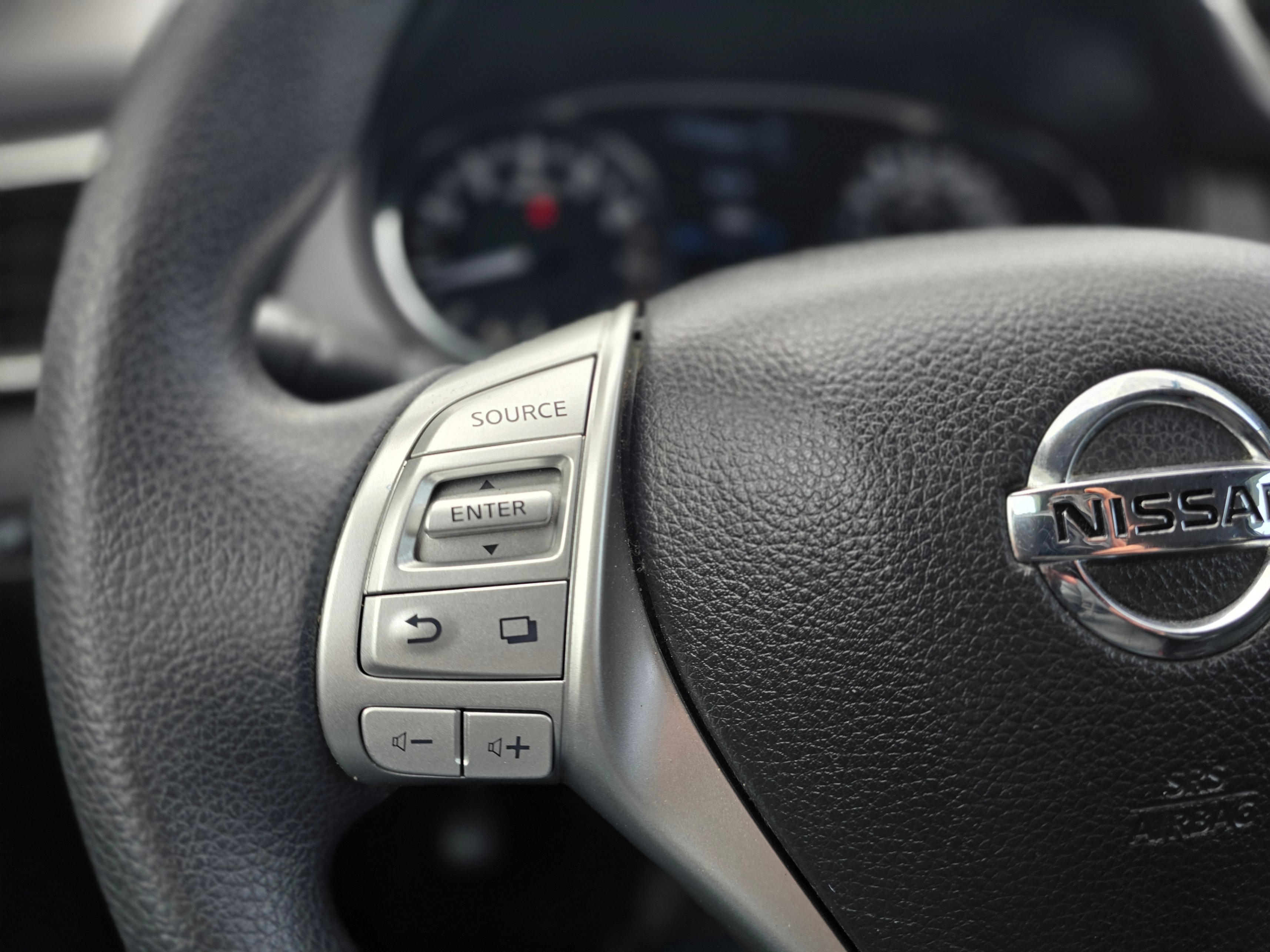 /driveonautoscanadaltd/2015-Nissan-Rogue-7806280063636437.jpg