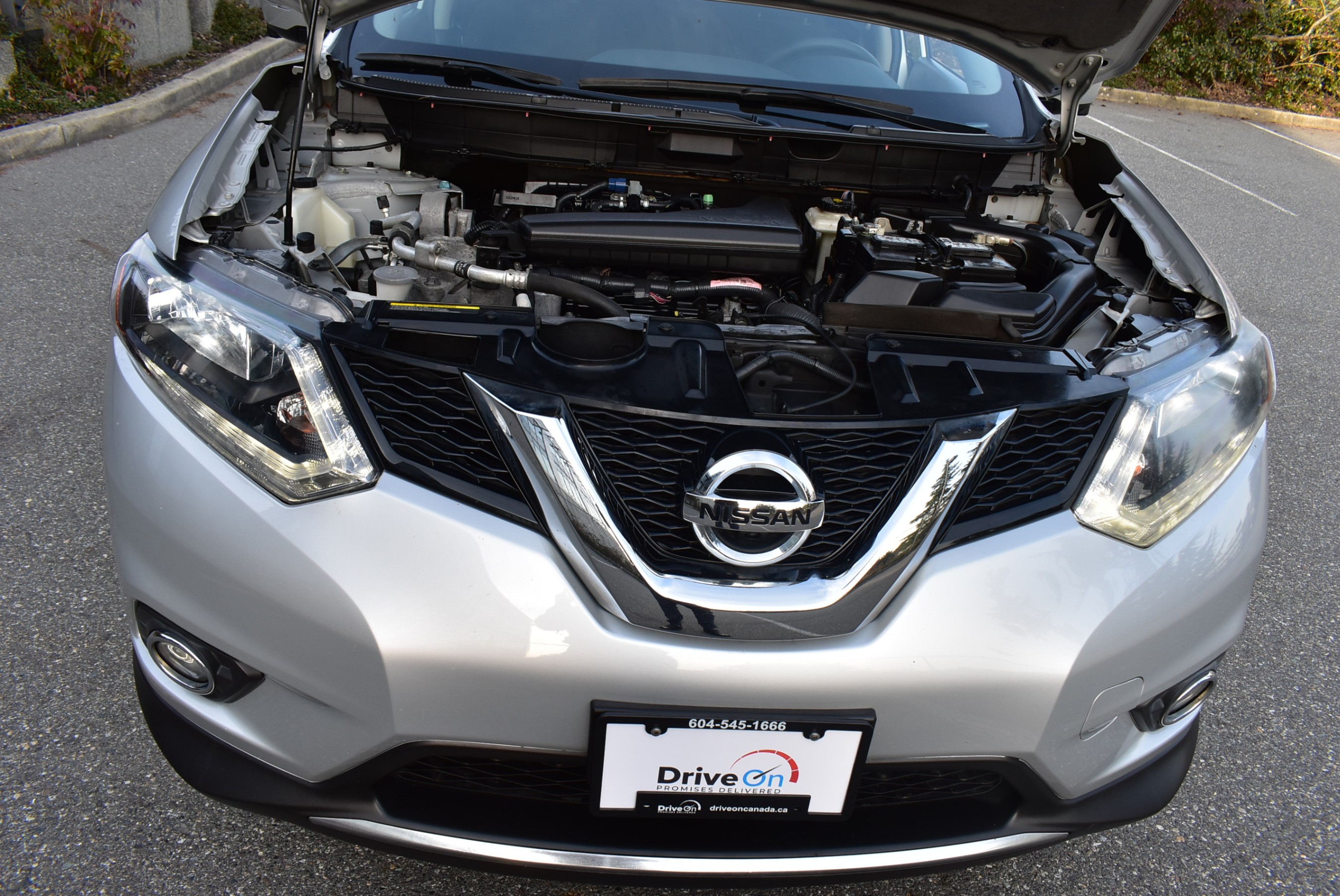 /driveonautoscanadaltd/2015-Nissan-Rogue-8127456408768285.jpg