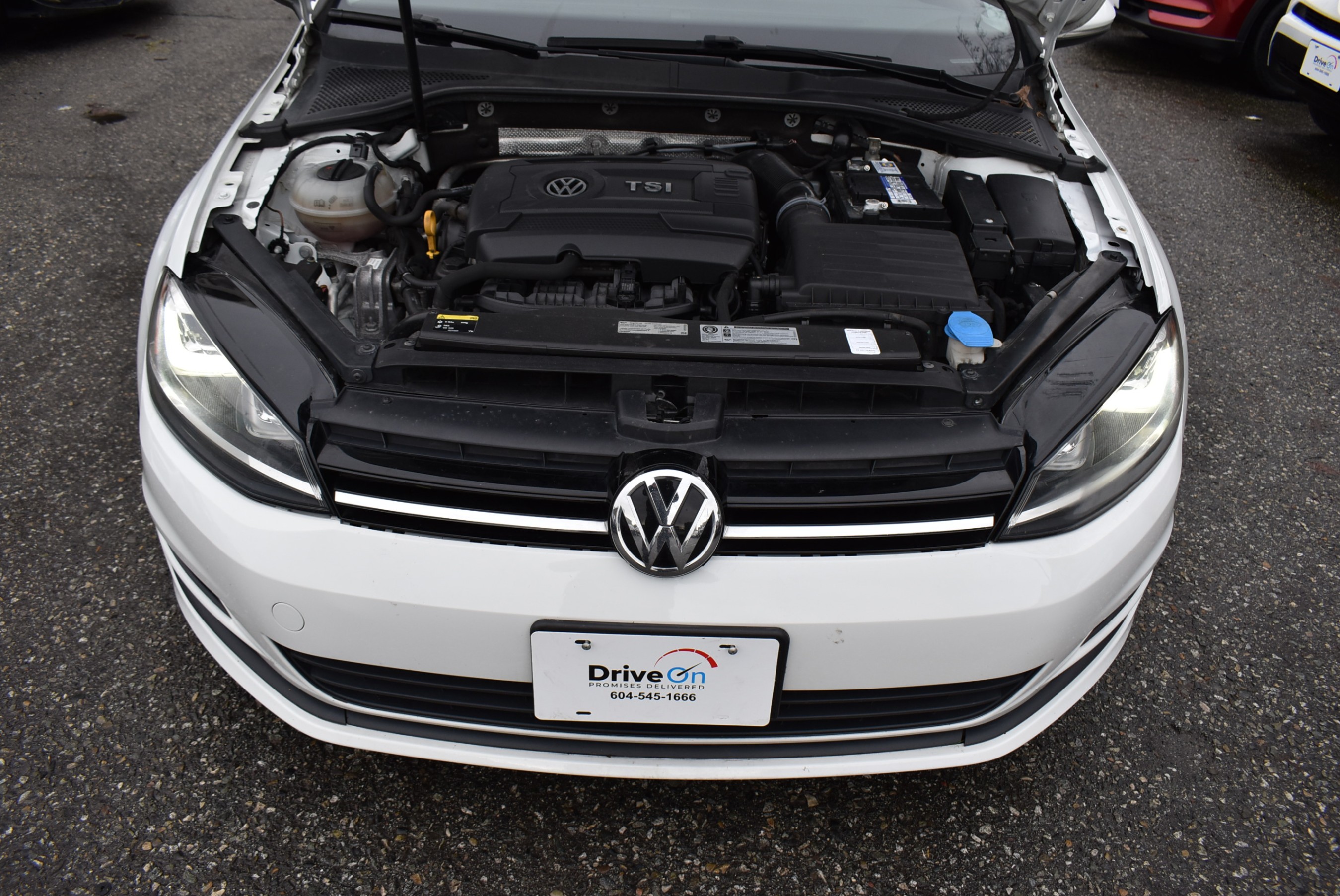 /driveonautoscanadaltd/2015-Volkswagen-Golf-895798328555883.jpg