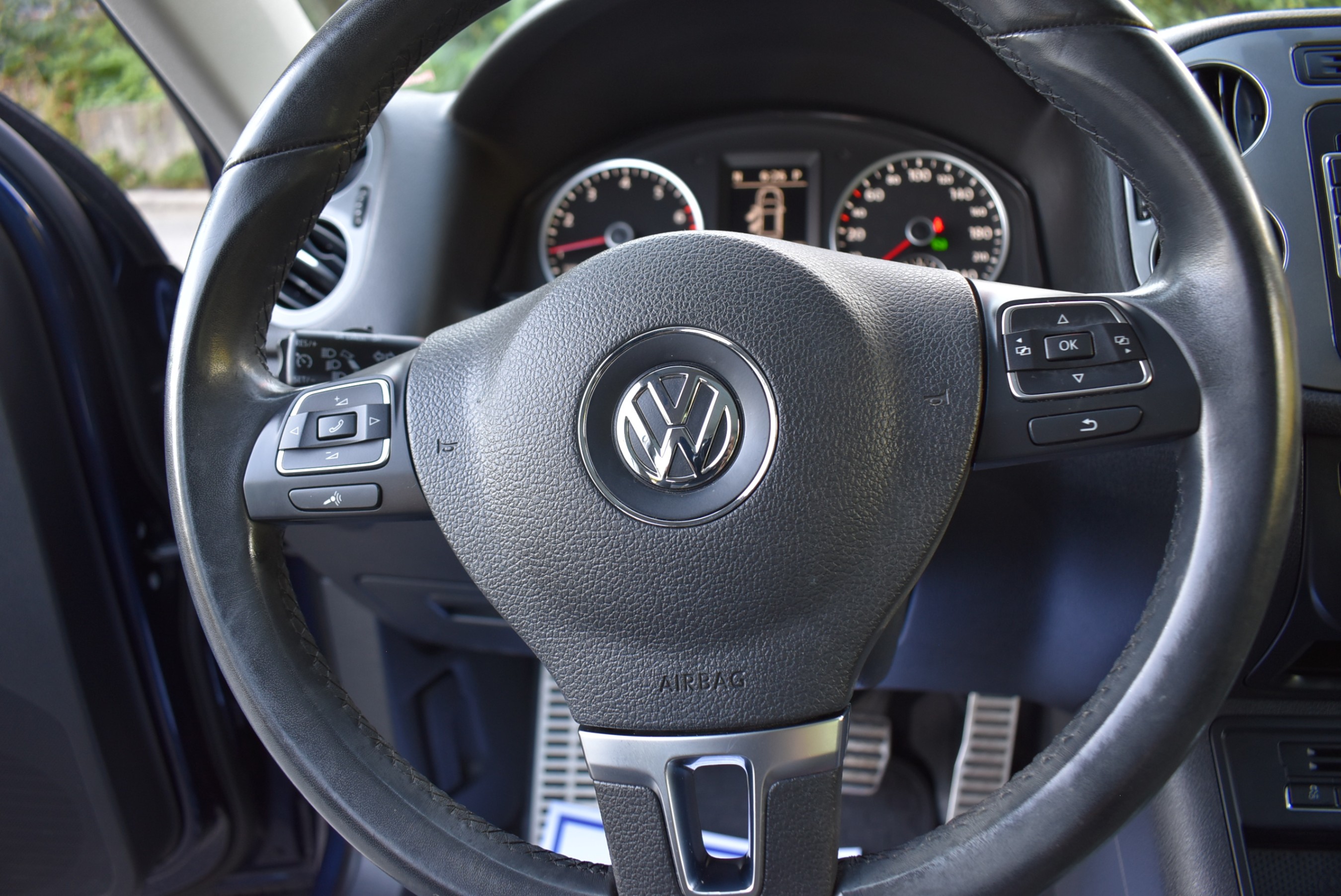 /driveonautoscanadaltd/2015-Volkswagen-Tiguan-14136056833051258.jpg