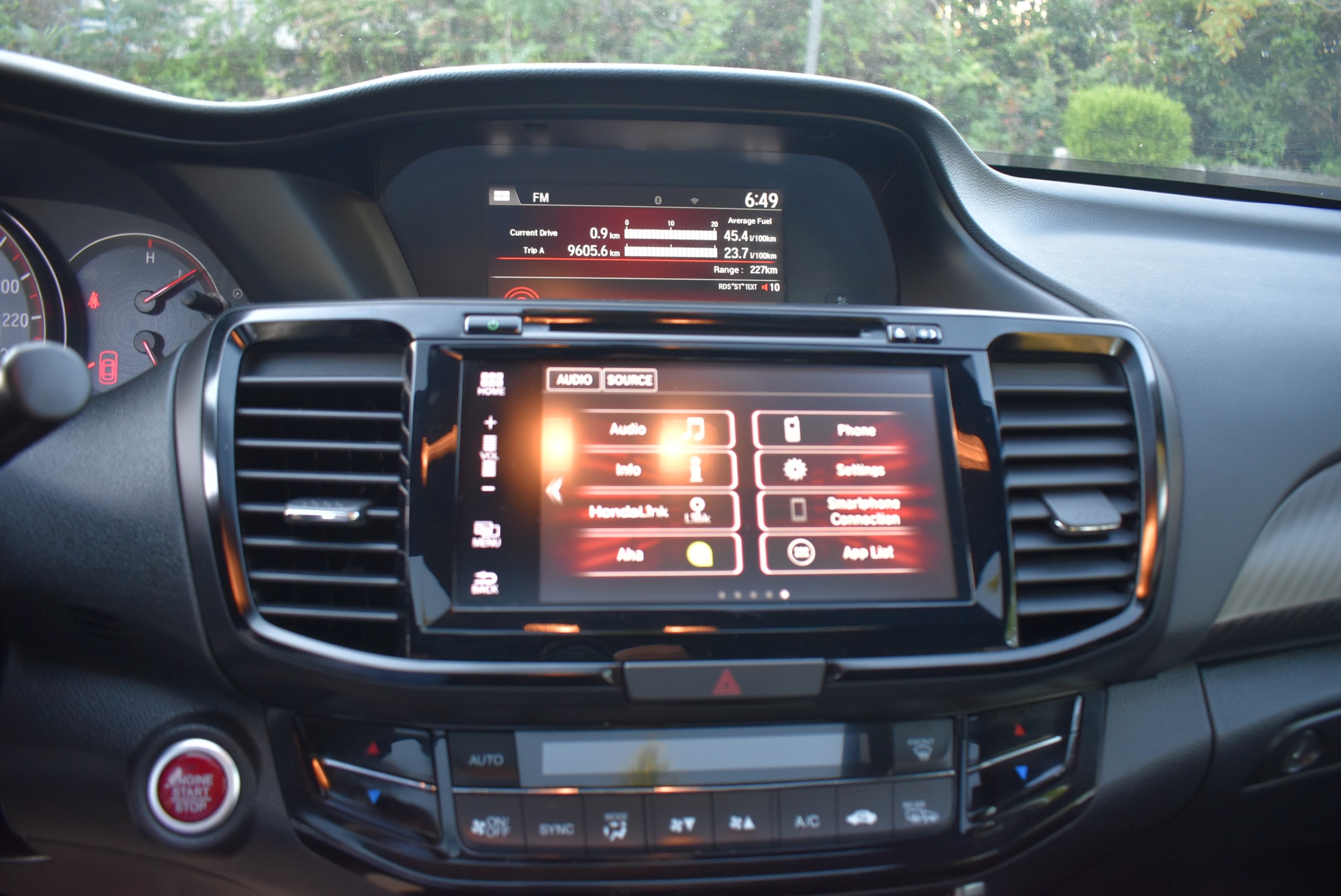 /driveonautoscanadaltd/2016-Honda-Accord-48506570297456064.jpg