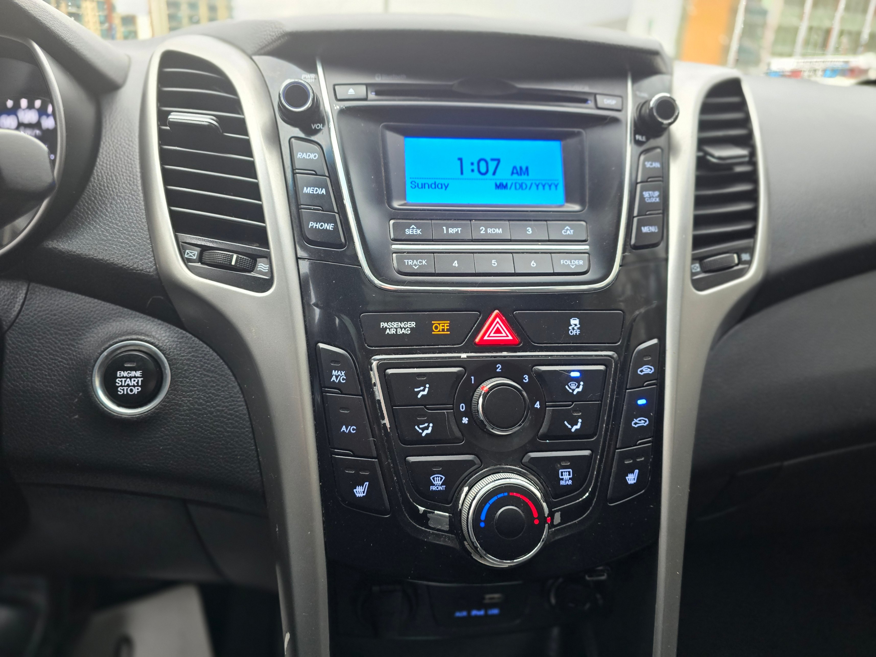 /driveonautoscanadaltd/2016-Hyundai-ElantraGT-7165293212666066.jpg