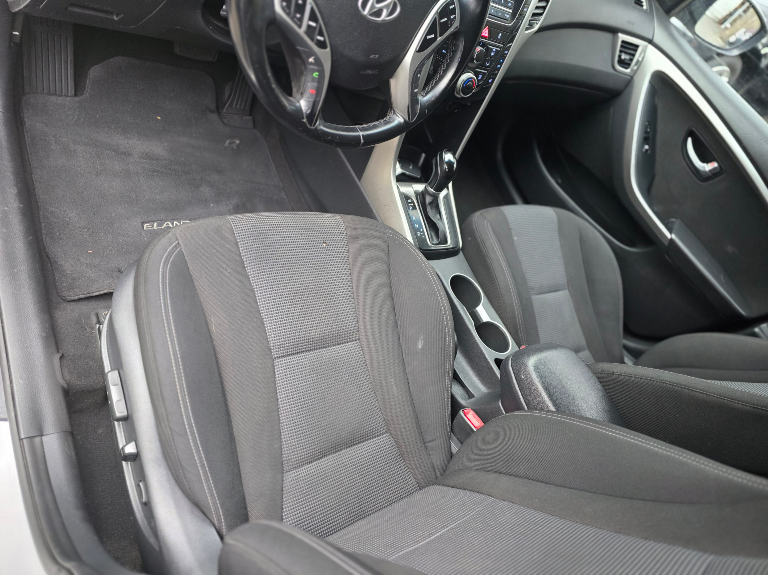 /driveonautoscanadaltd/2016-Hyundai-ElantraGT-8686445219973755.jpg