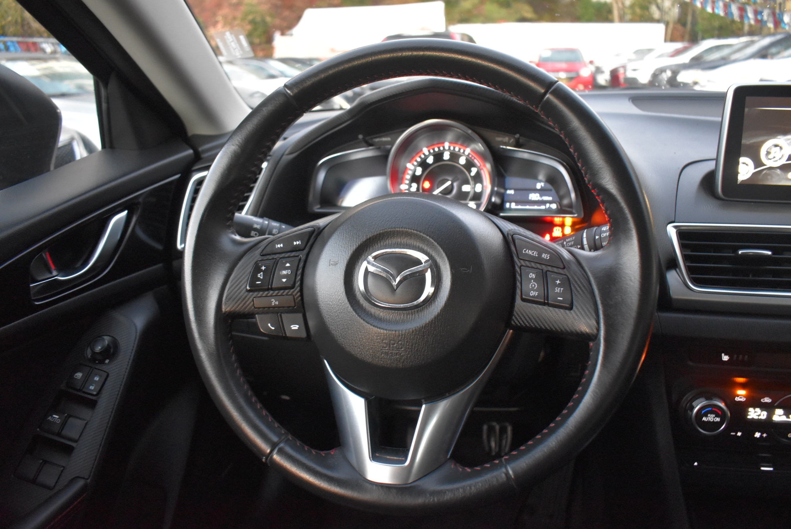 /driveonautoscanadaltd/2016-Mazda-Mazda3-46627687509336946.jpg