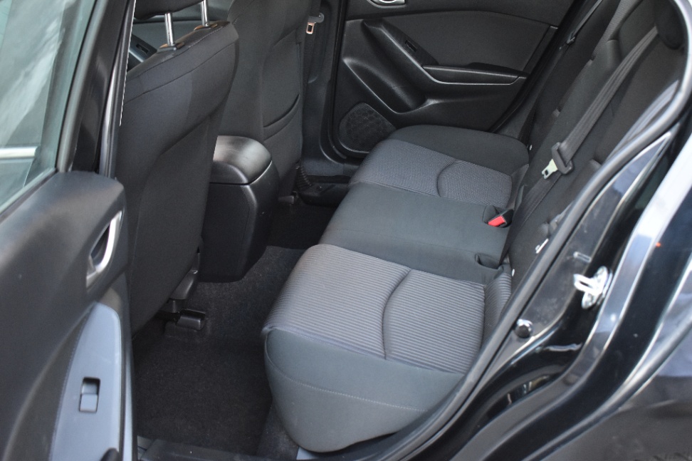 /driveonautoscanadaltd/2016-Mazda-Mazda3-6849059159848603.jpg