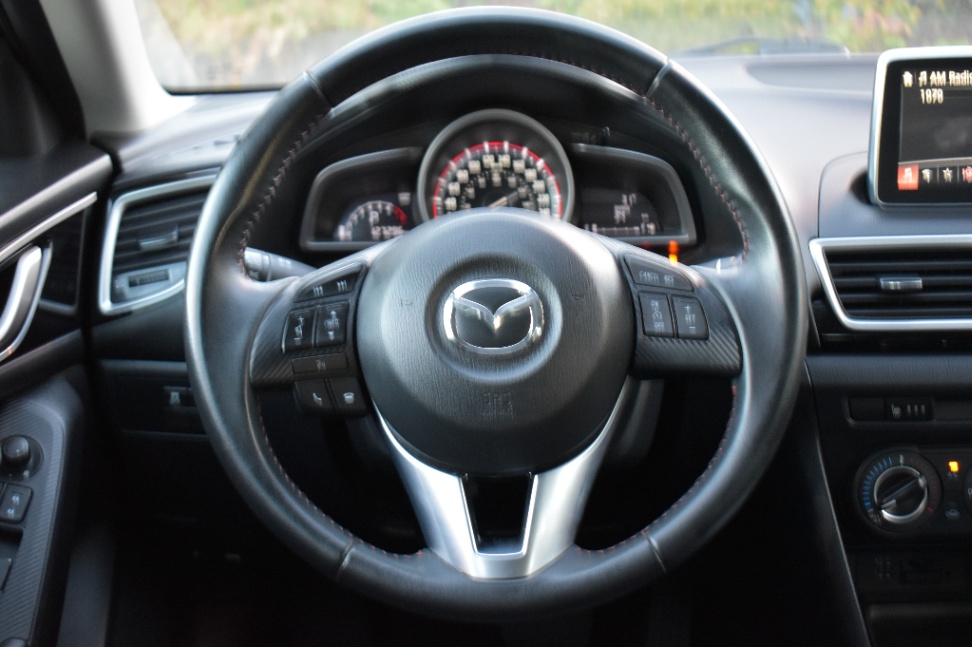 /driveonautoscanadaltd/2016-Mazda-Mazda3-7541223215526096.jpg