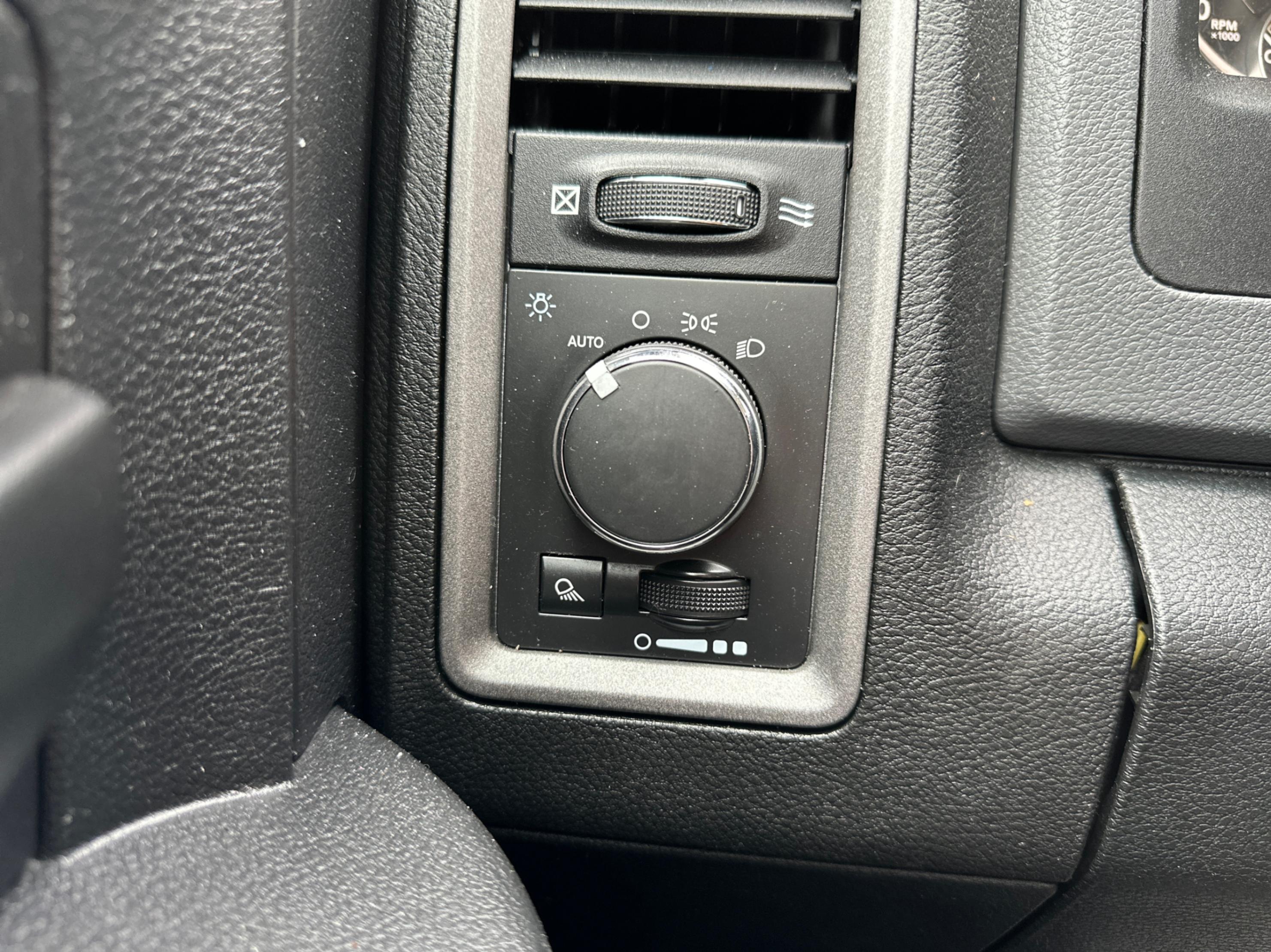 /driveonautoscanadaltd/2016-Ram-1500-35536646764201585.jpg