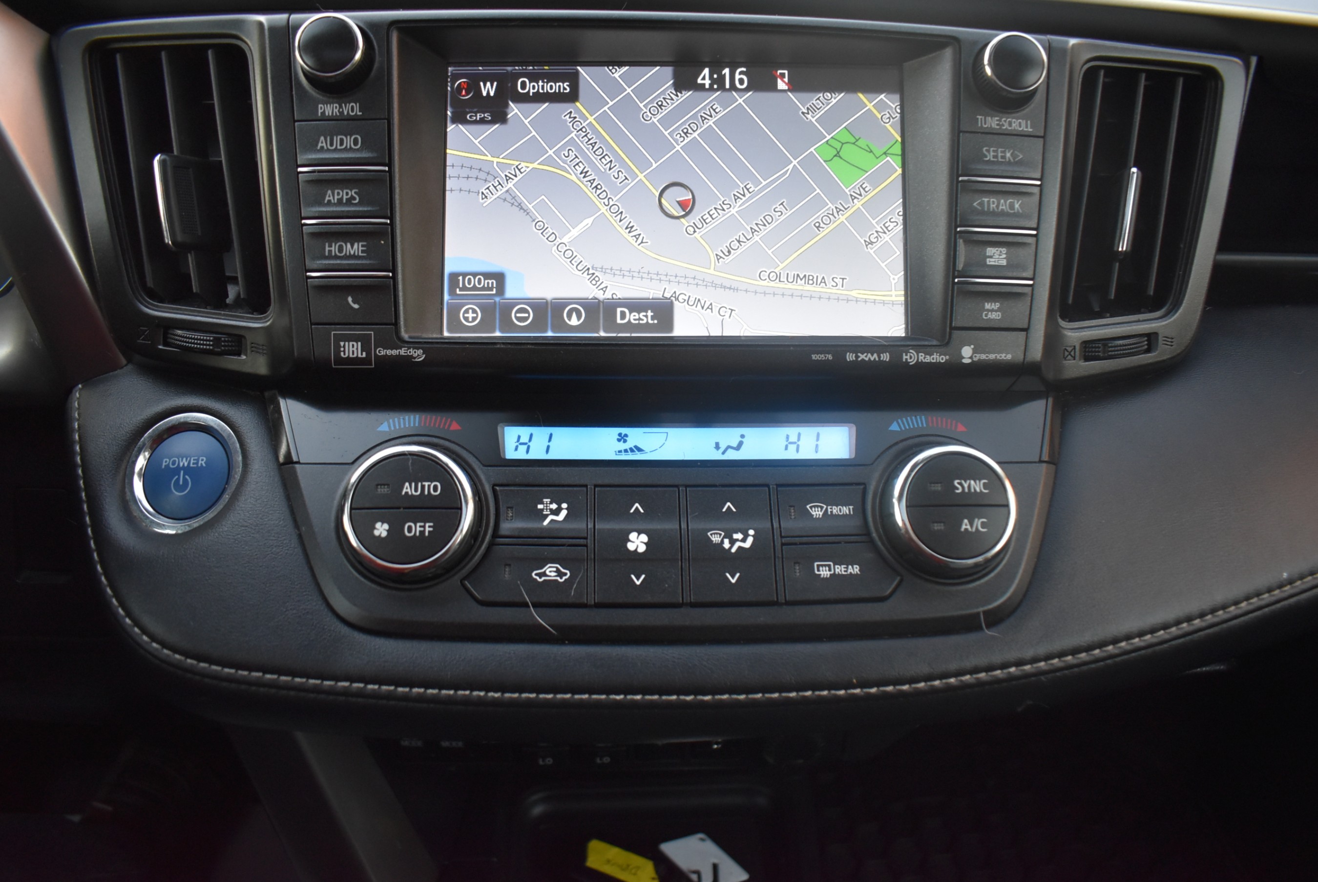 /driveonautoscanadaltd/2016-Toyota-RAV4Hybrid-615777487813812.jpg