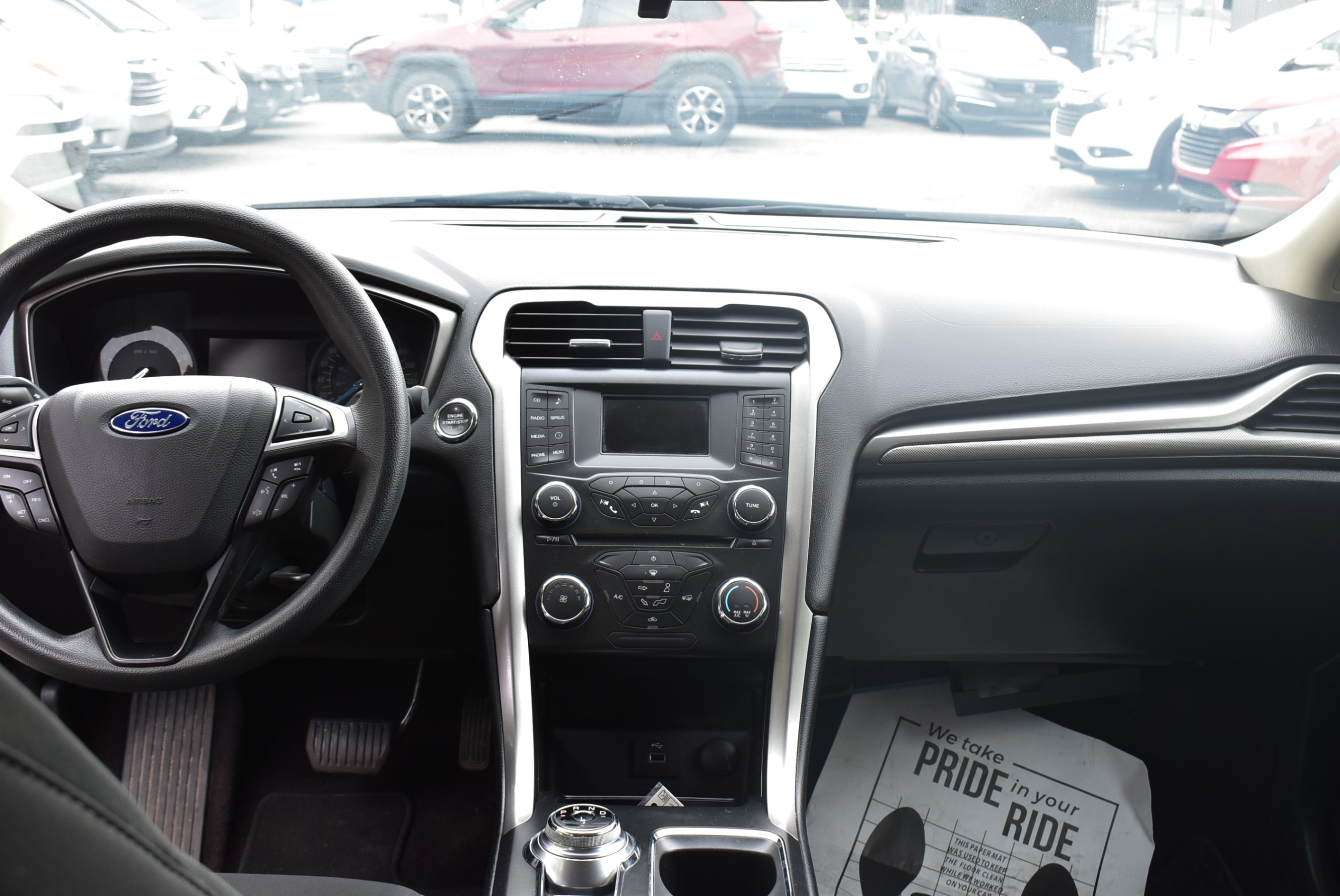 /driveonautoscanadaltd/2017-Ford-Fusion-210204823681426.jpg