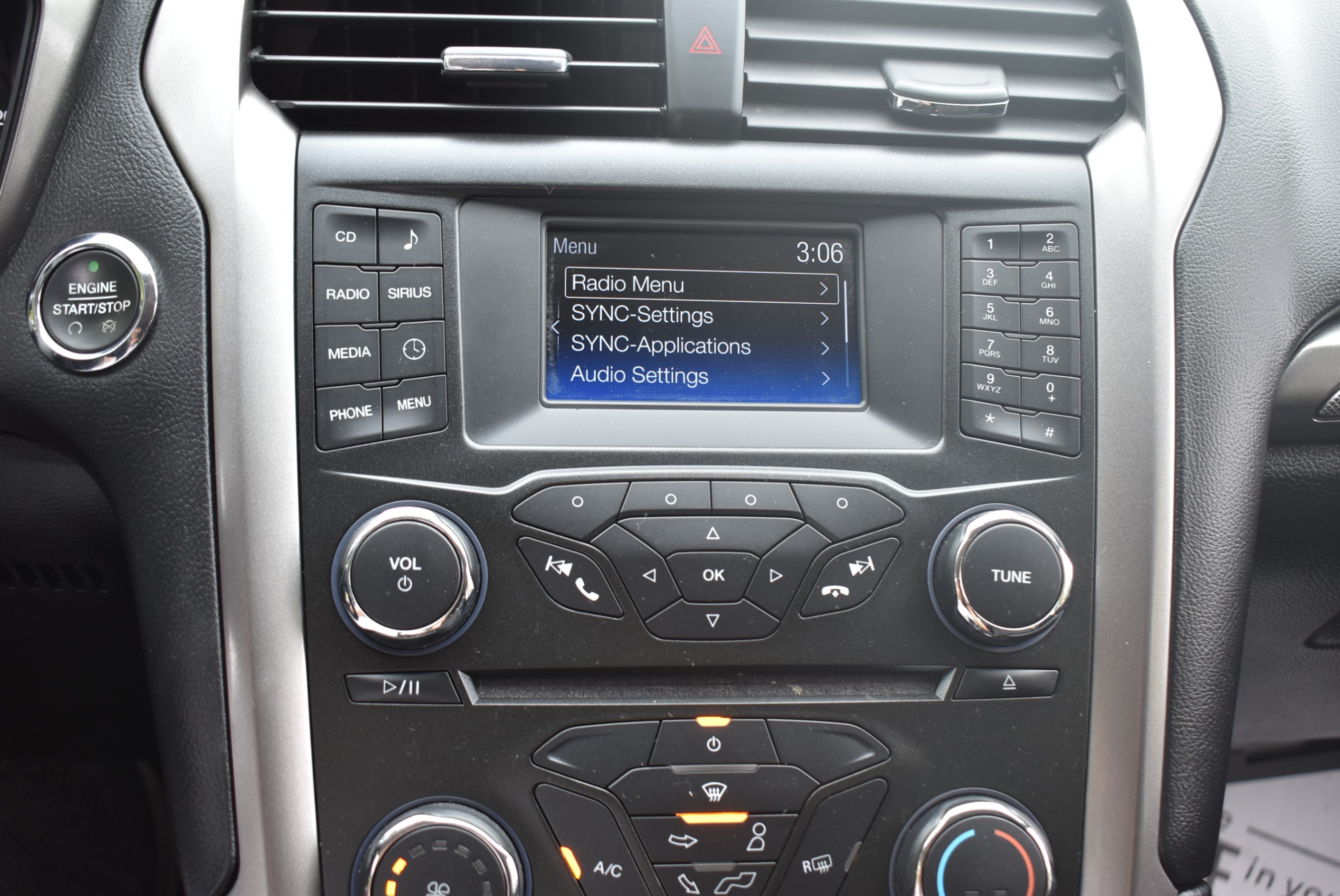 /driveonautoscanadaltd/2017-Ford-Fusion-26115762190825076.jpg