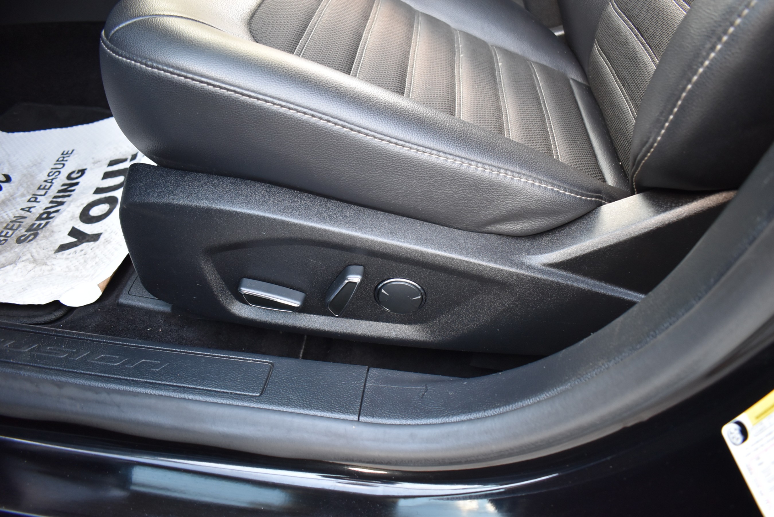 /driveonautoscanadaltd/2017-Ford-Fusion-26860206524907504.jpg