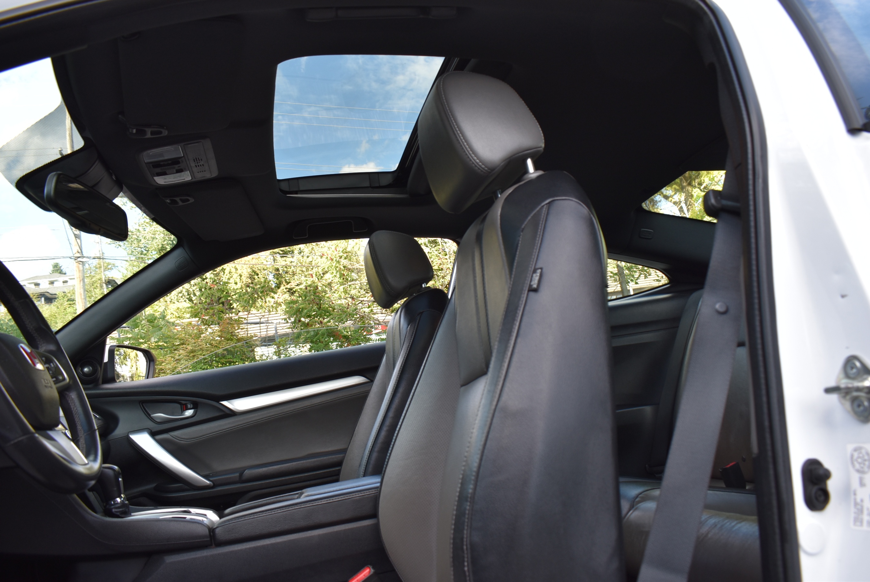 /driveonautoscanadaltd/2017-Honda-CivicCoupe-6584447018235815.jpg
