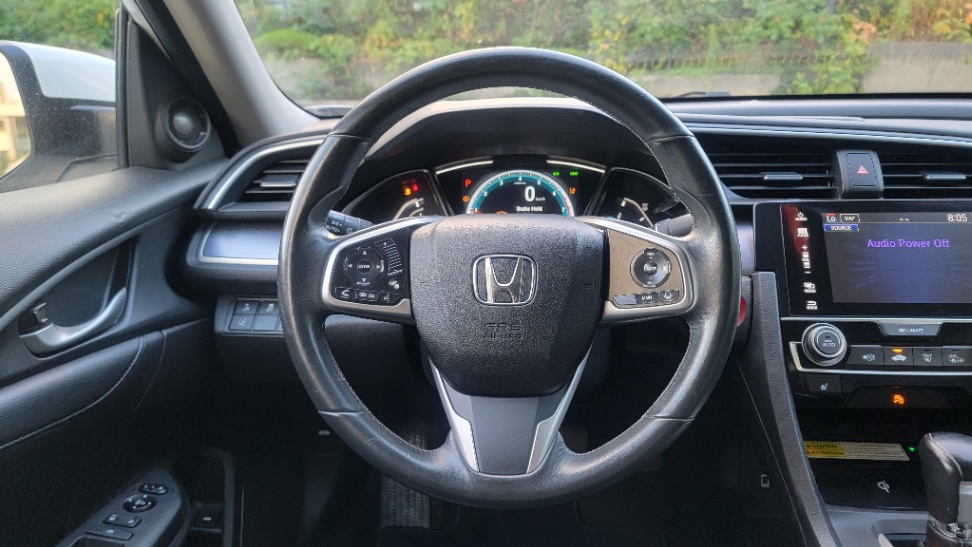 /driveonautoscanadaltd/2017-Honda-CivicSedan-0025038100964343.jpg