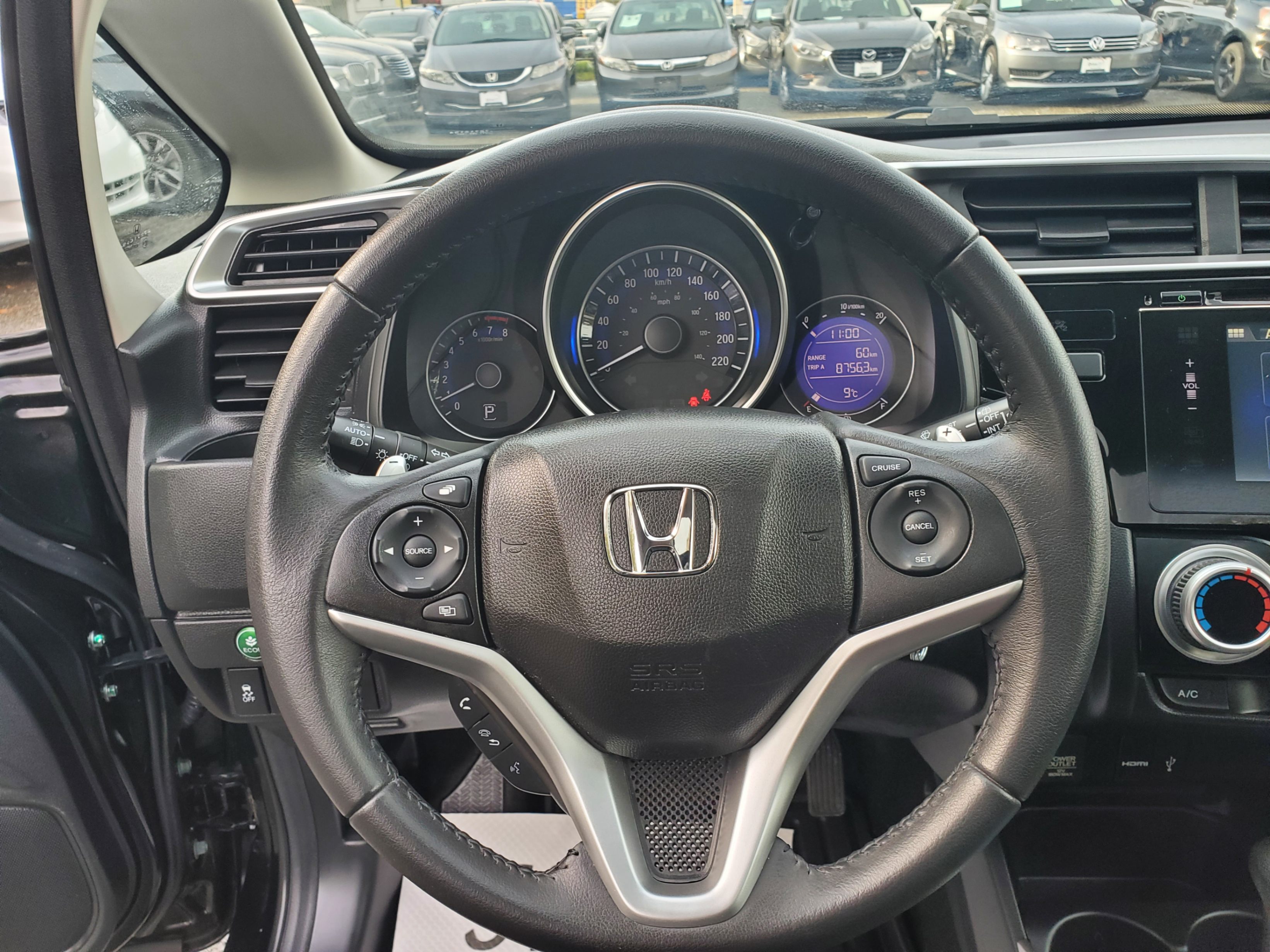 /driveonautoscanadaltd/2017-Honda-Fit-24797394324360988.jpg
